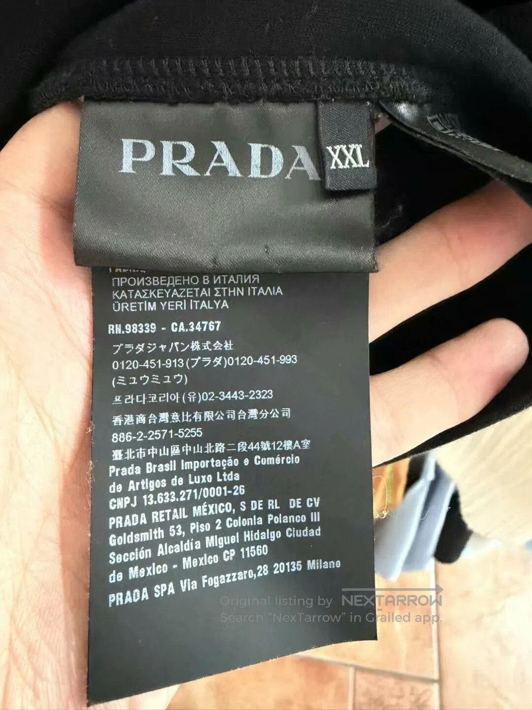Prada prada black long sleeve sweatshirt xxl. Size US XXL / EU 58 / 5 - 4 Thumbnail