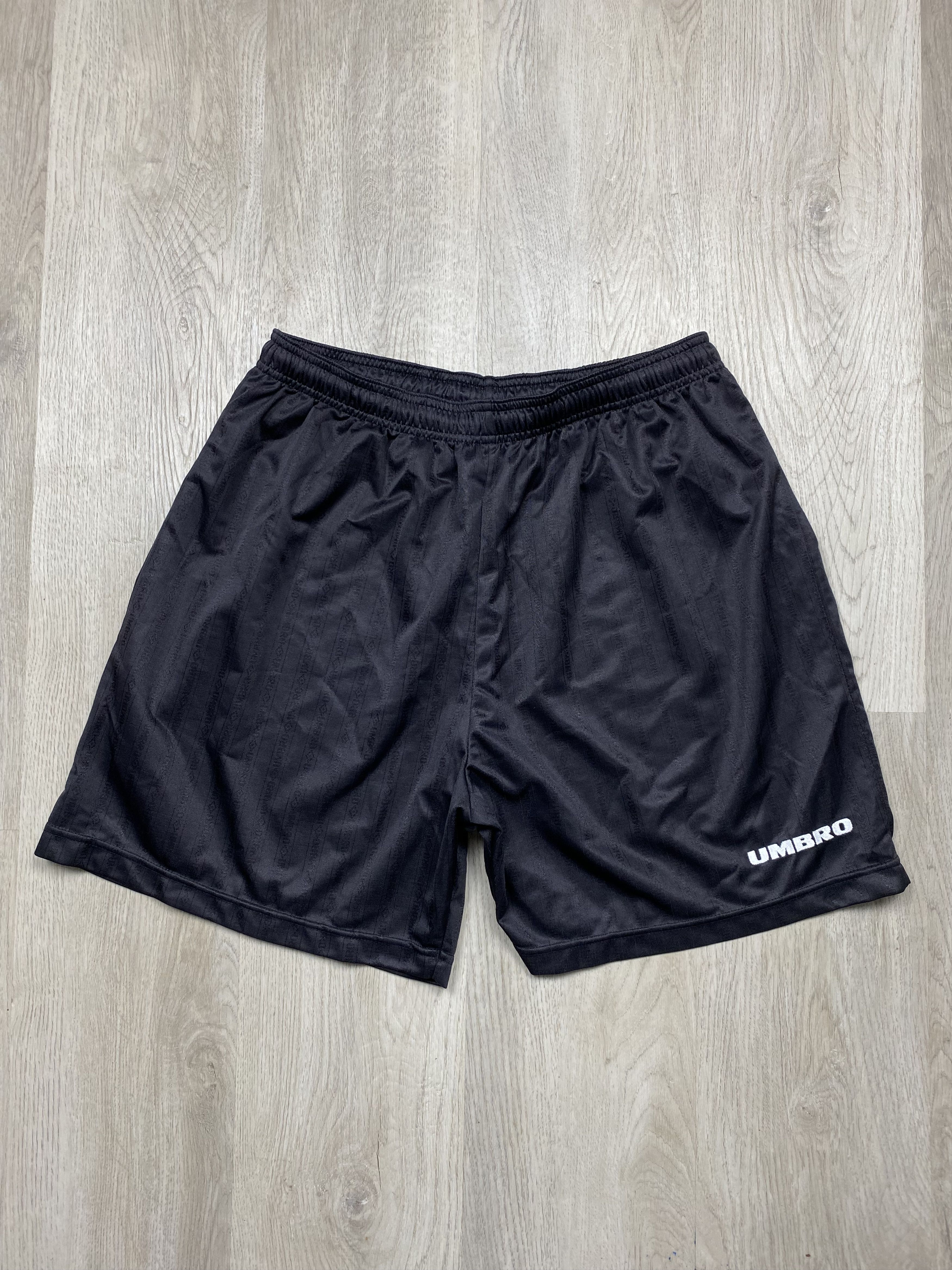 Umbro Umbro 90s Vintage Mens Shorts Y2K Size US 36 / EU 52 - 1 Thumbnail