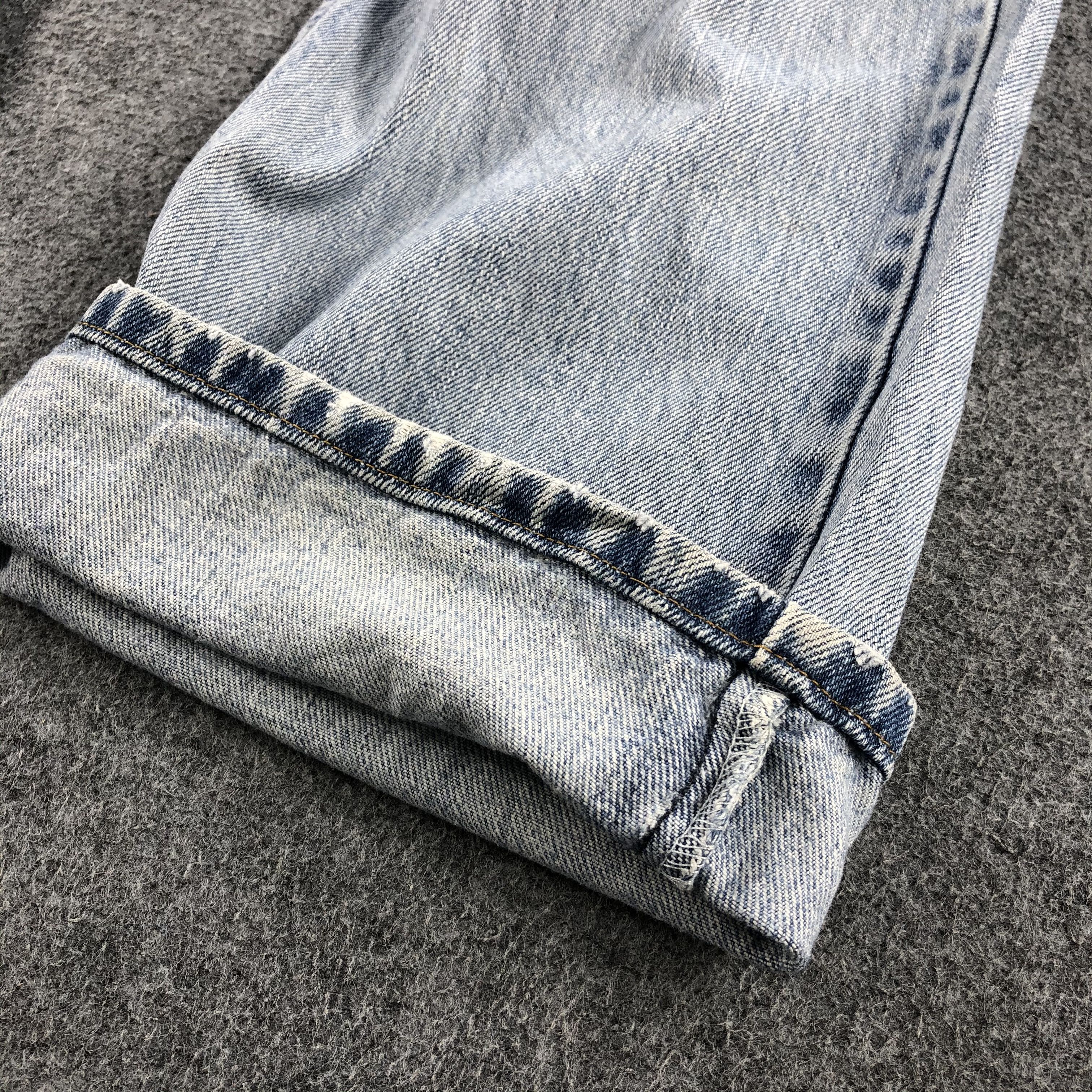 Levi's × Vintage Vintage Light Wash Levis Jeans Lot 505-JM819 Size US 34 / EU 50 - 7 Thumbnail