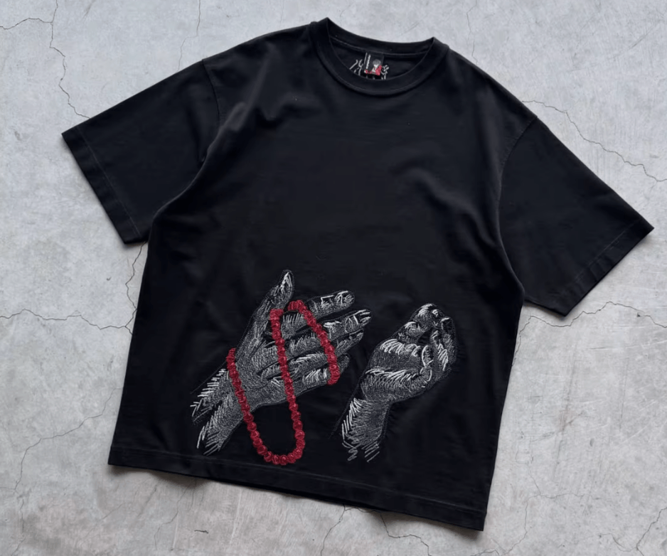 Japanese Brand Street T-shirt Gothic Print Size US L / EU 52-54 / 3 - 1 Thumbnail