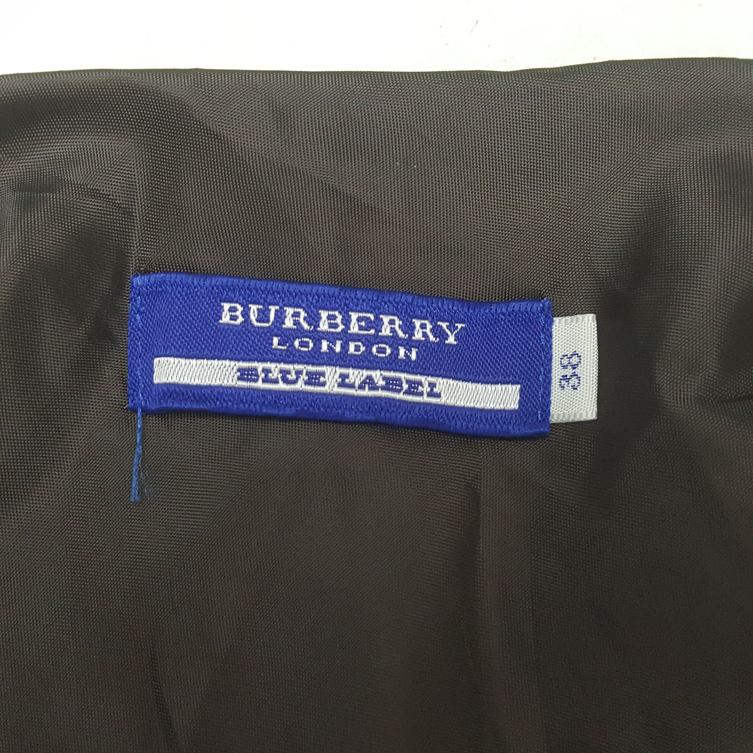 Burberry Vintage Burberry Blue Label Fashion Brand Skirts RR28 Size 27" / US 4 / IT 40 - 6 Thumbnail