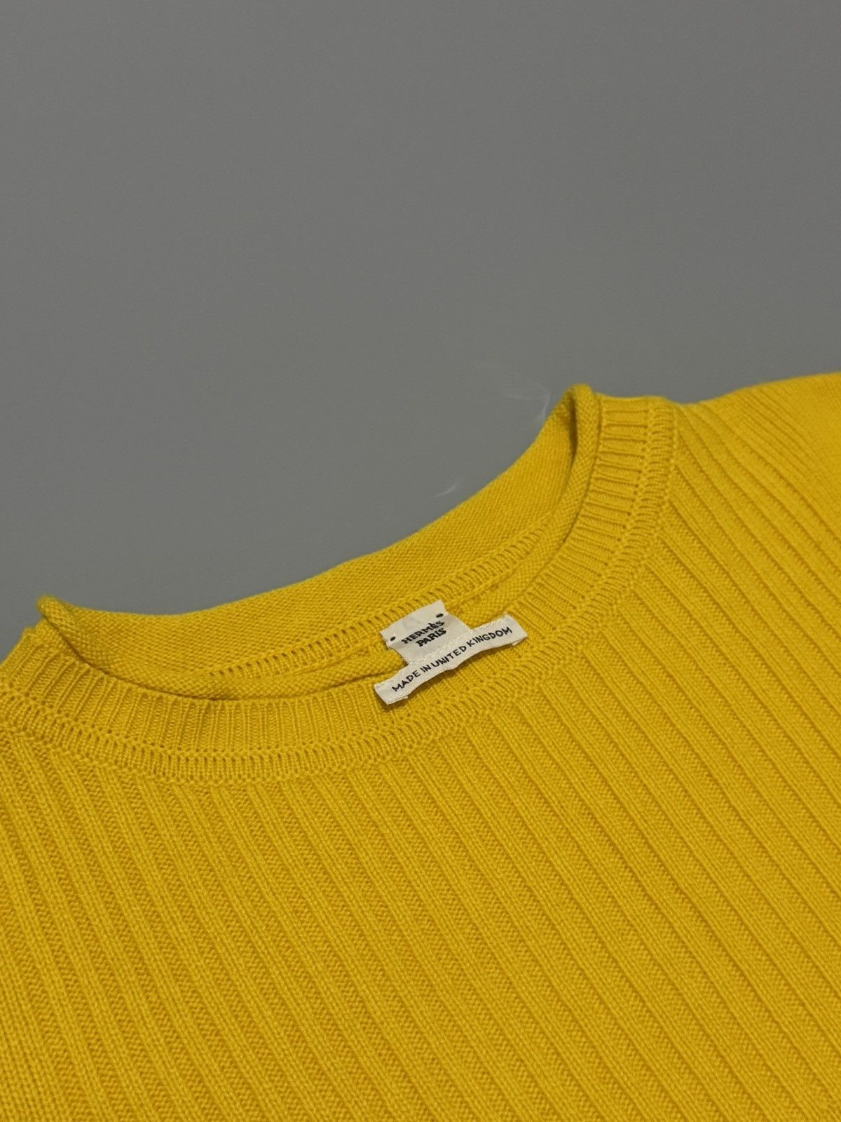 Hermes Hermes Short Sleeve Knit - Yellow Size S / US 4 / IT 40 - 4 Thumbnail