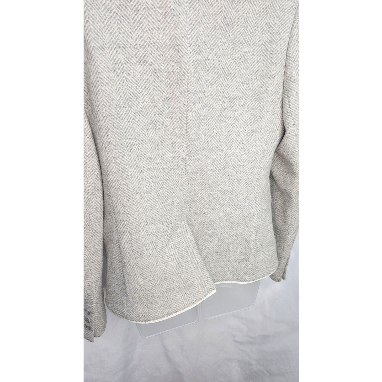 Vineyard Vines Vineyard Vines Wool Herringbone Blazer Academia Jacket Size L / US 10 / IT 46 - 13 Thumbnail