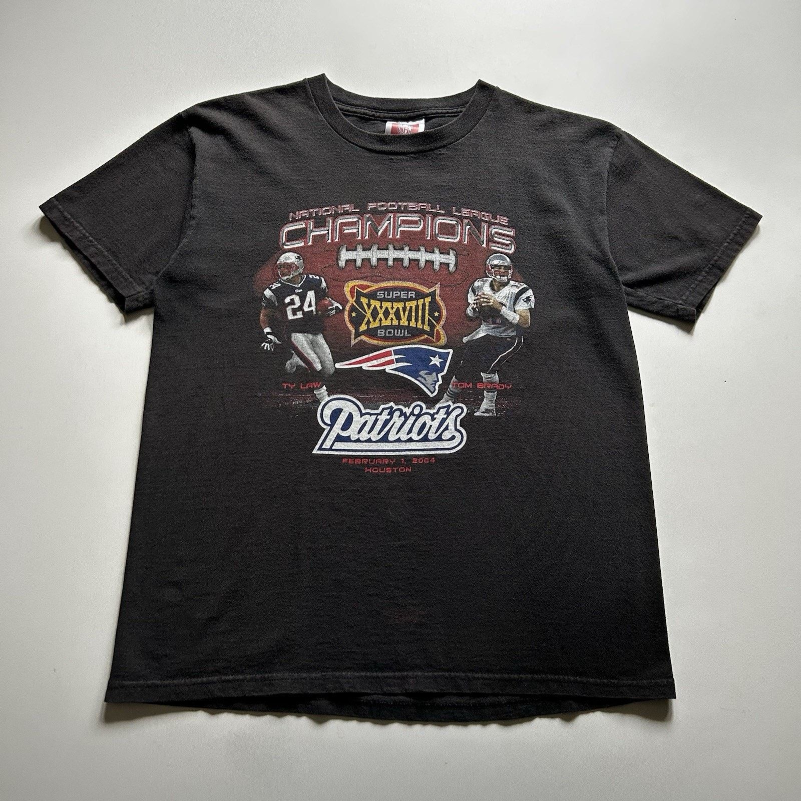 Kith × NFL Kith x NFL Super Bowl Vintage Bishop Tee Black | Grailed