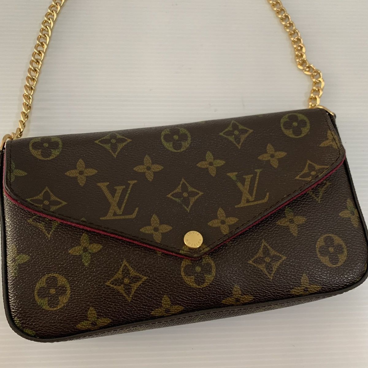 Louis Vuitton Louis Vuitton Monogram Pochette Bag Size ONE SIZE - 3 Thumbnail
