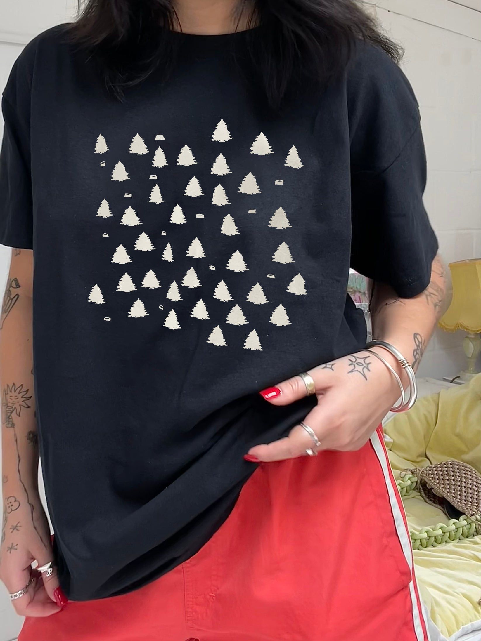 The Unbranded Brand Forest T-Shirt, Camping Shirt, Soft Style Tee Size M / US 6-8 / IT 42-44 - 1 Thumbnail