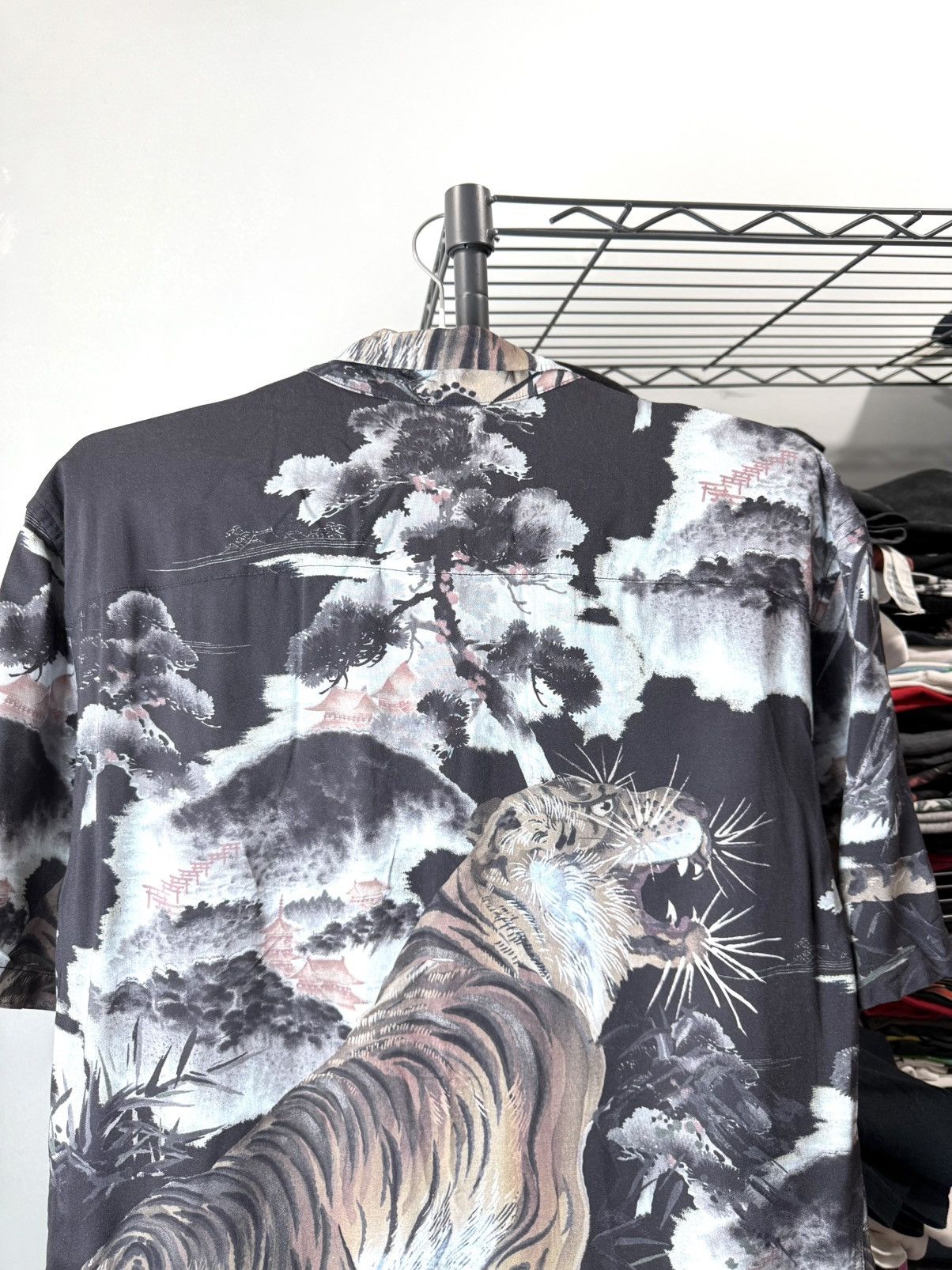 Allsaints All Saints Japan Tiger Shirt Luxury Size US S / EU 44-46 / 1 - 8 Thumbnail