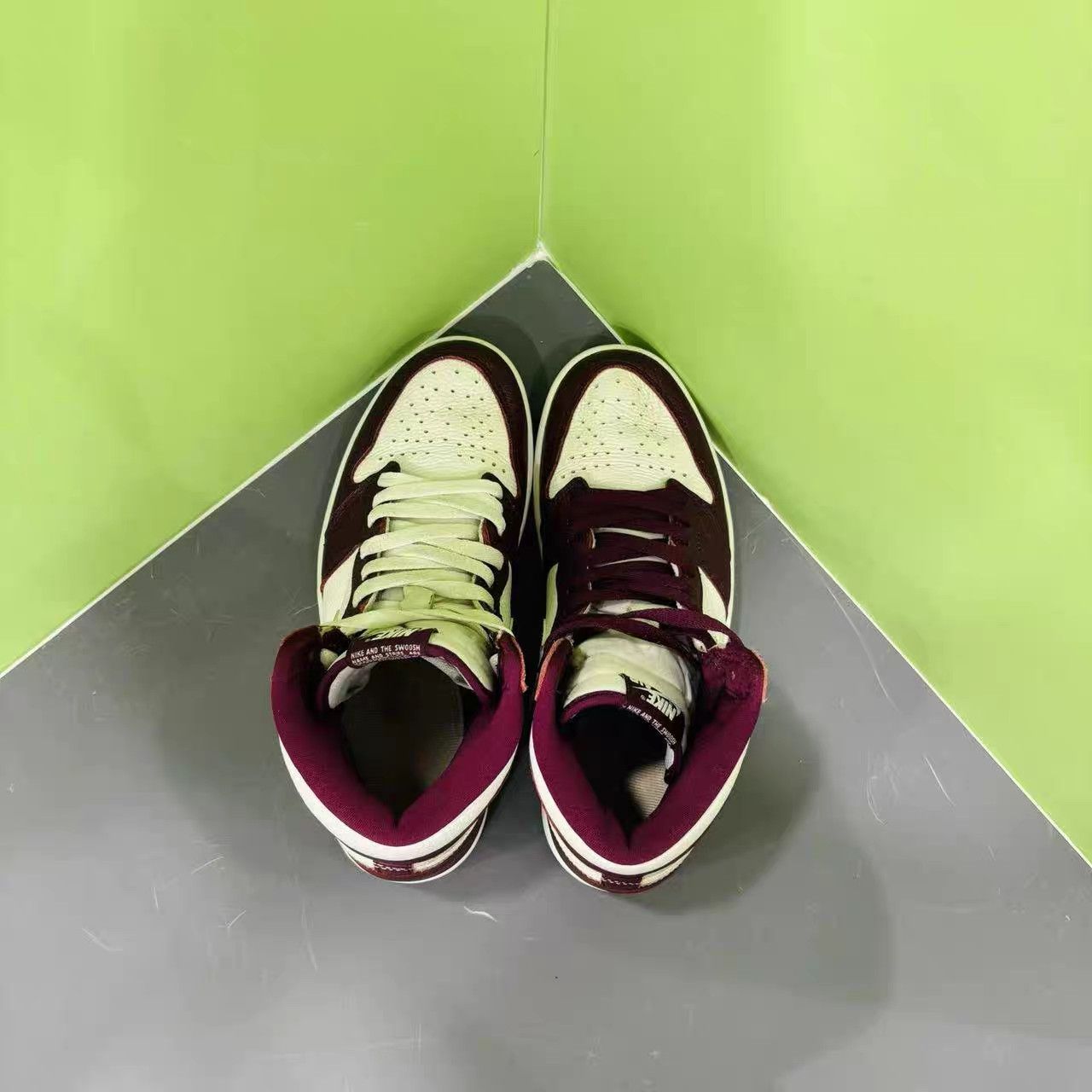 Jordan Brand Air Jordan 1 Bordeaux Sneakers K15 Size US 9 / EU 42 - 5 Thumbnail