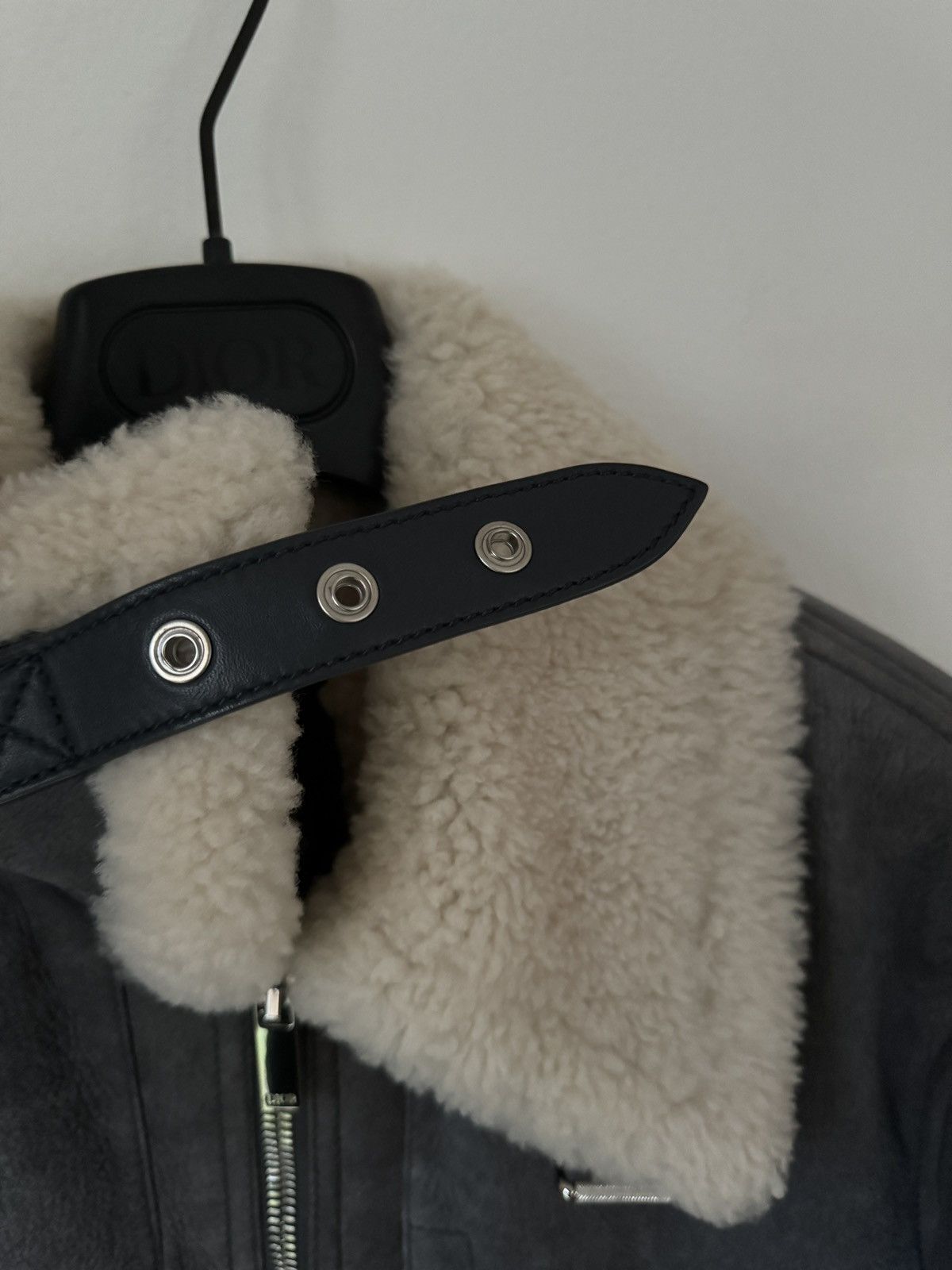 Dior Shearling Parka $ 9.000,00 lambskin suede Size US M / EU 48-50 / 2 - 7 Thumbnail