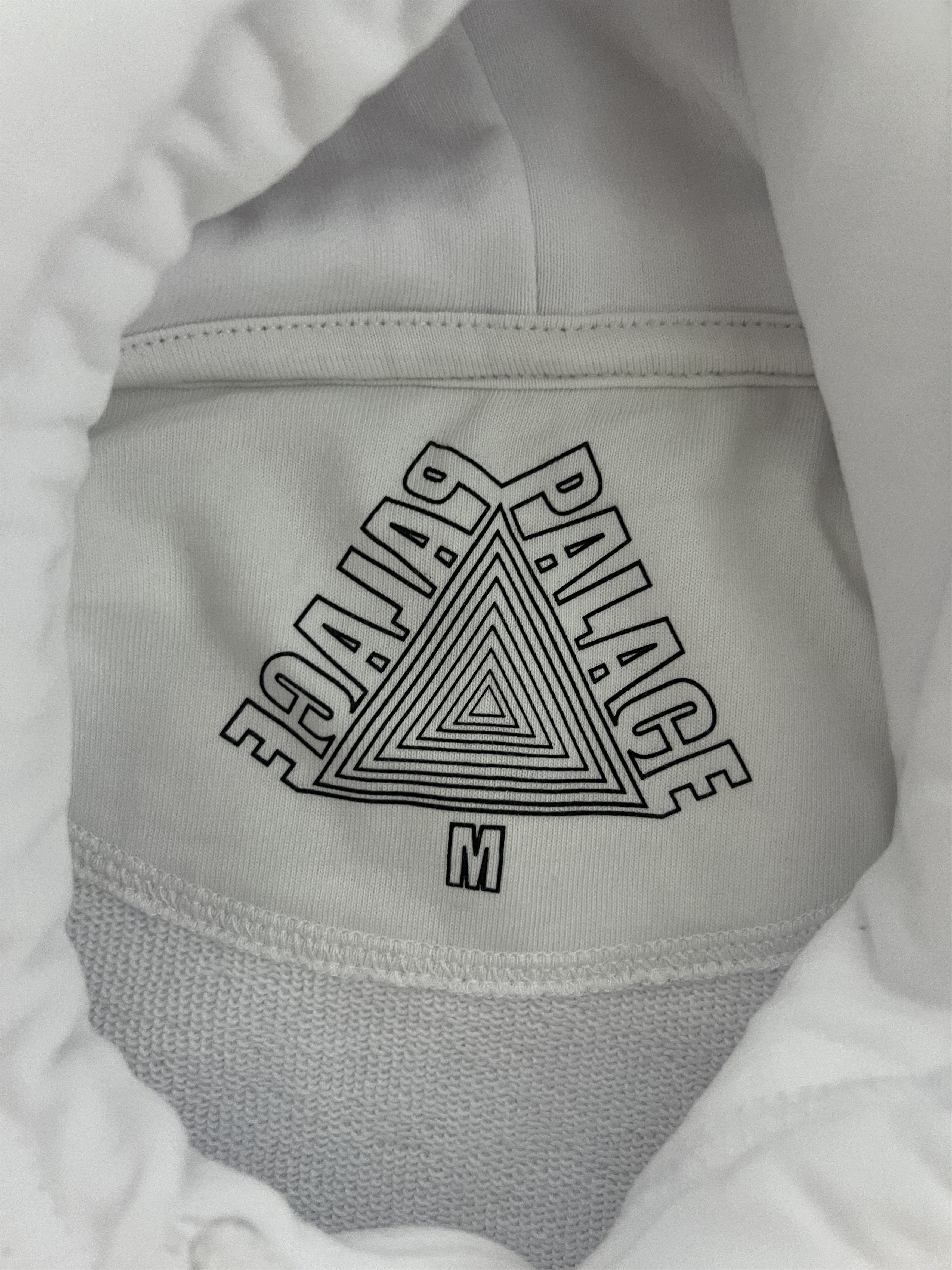Palace 💚 2021 Palace Tri-Dart Hoodie White Medium NEW Size US M / EU 48-50 / 2 - 5 Thumbnail