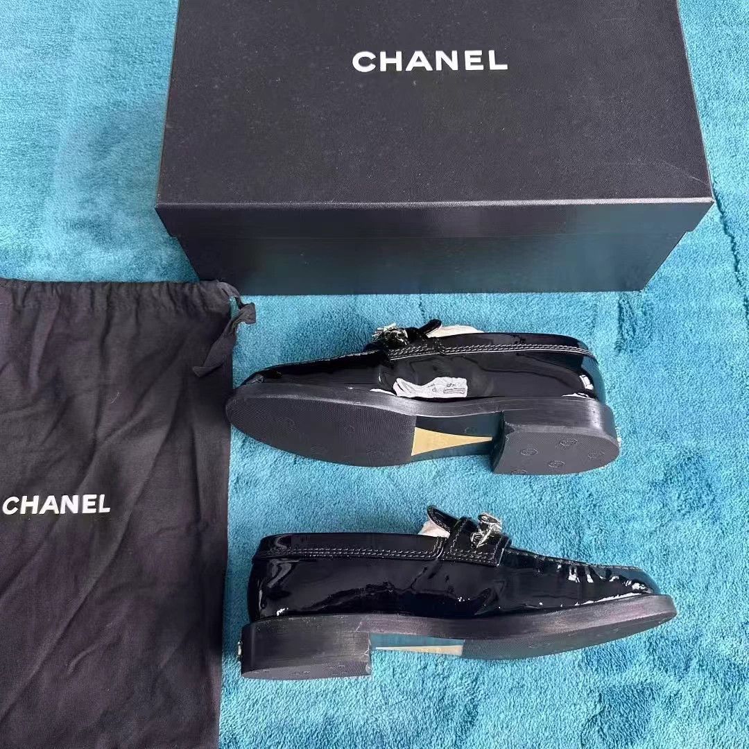 Chanel Chanel Classic Chain Logo Black Loafer - New Soles Size US 6 / IT 36 - 2 Thumbnail