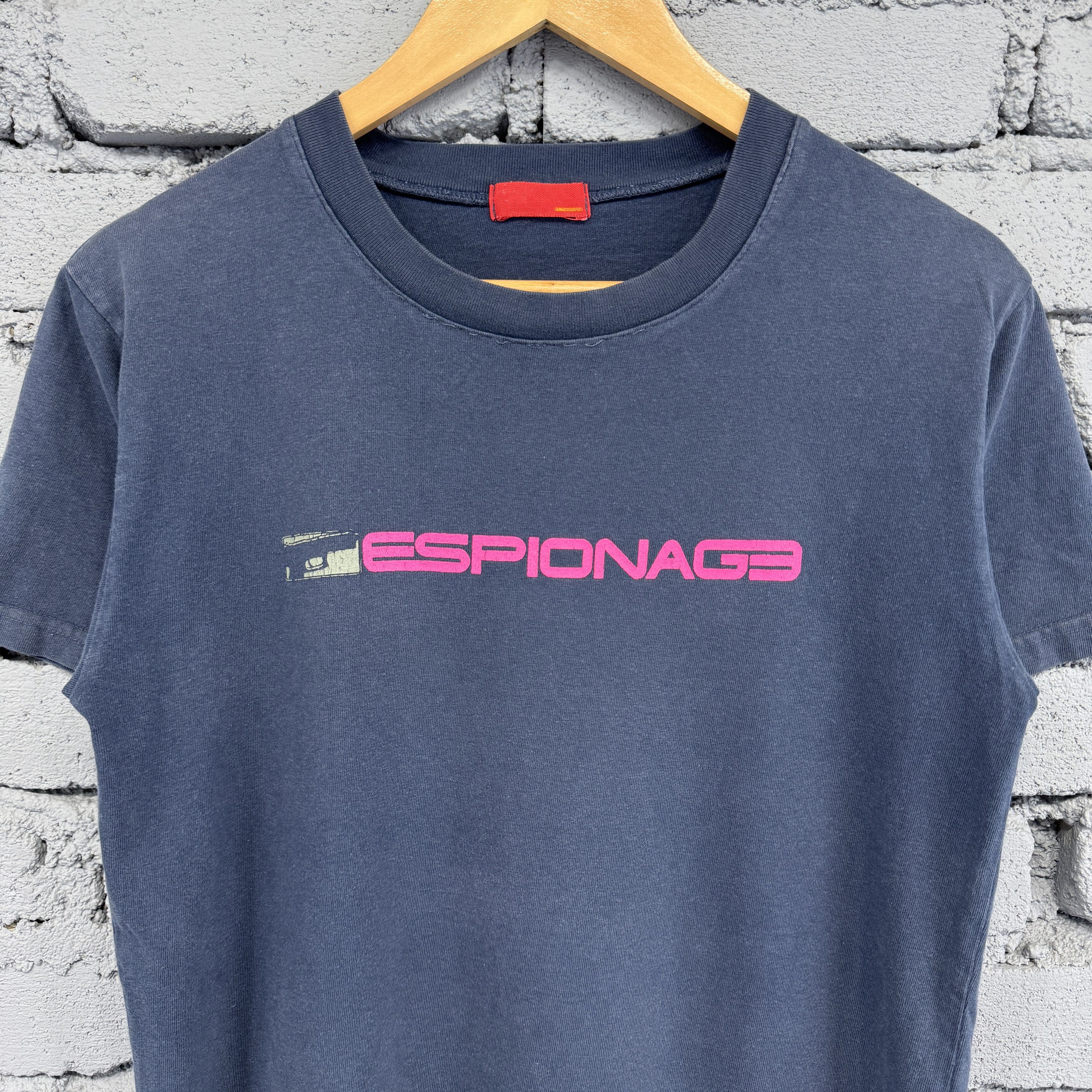Japanese Brand Rare Vintage Double Cross Glock Big Logo Tshirt Size US S / EU 44-46 / 1 - 3 Thumbnail