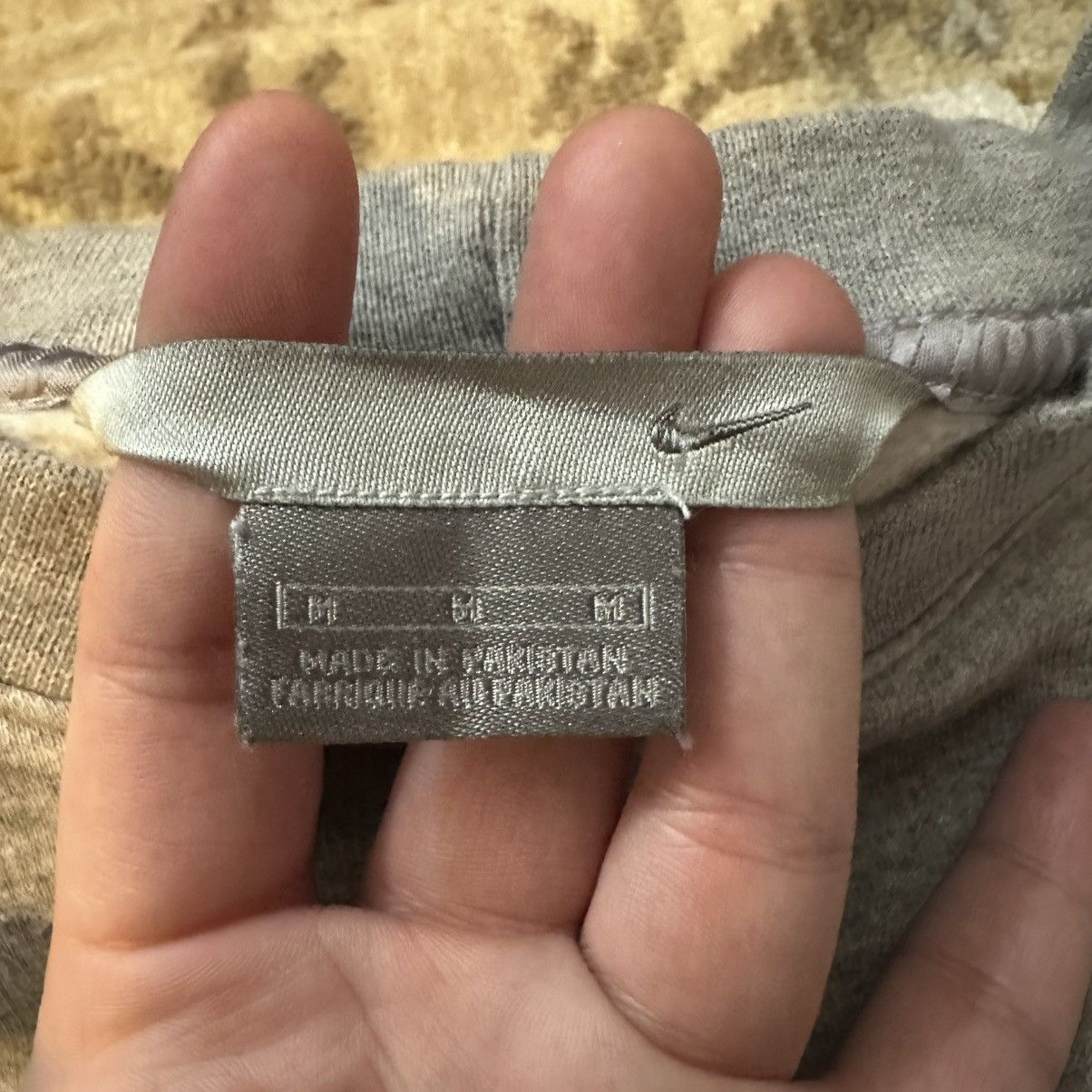 Nike × Vintage Vintage Y2K Nike Gray Crewneck Sweatshirt Center Swoosh Size US M / EU 48-50 / 2 - 4 Thumbnail
