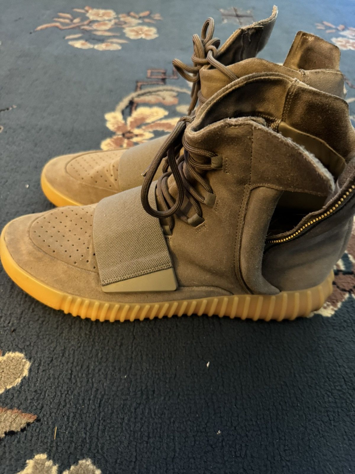Adidas Yeezy 750 Size US 12.5 / EU 45-46 - 2 Thumbnail