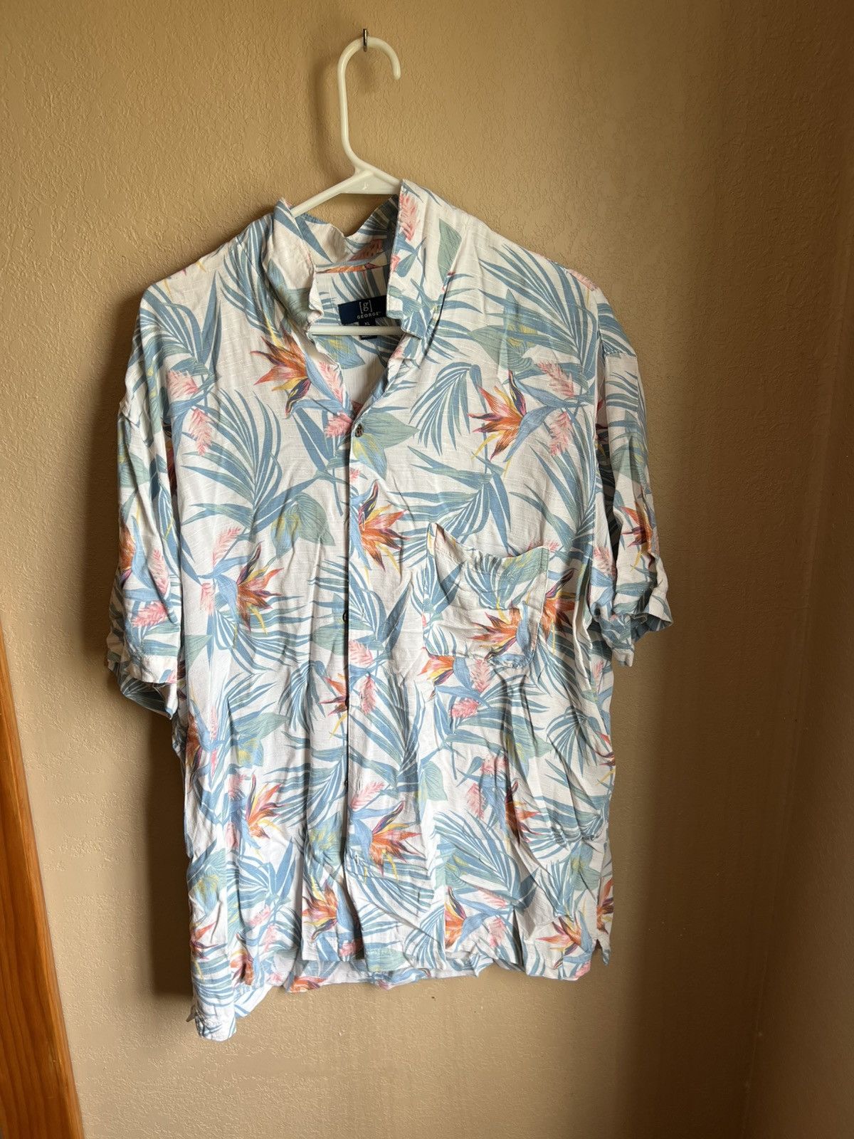 George George Casual Button Up - White & Blue Floral Pattern - XL Size US XL / EU 56 / 4 - 1 Thumbnail