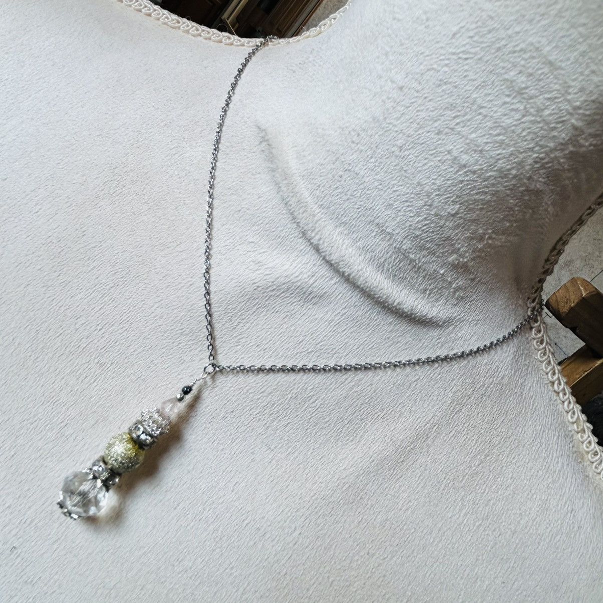 Handmade Handcrafted faceted crystal vintage lucite hematite necklace Size ONE SIZE - 2 Thumbnail