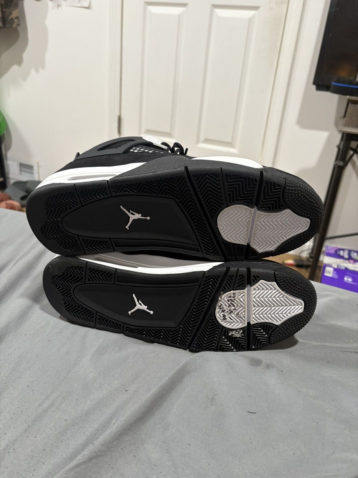 Jordan Brand Jordan 4 white thunder Size US 12 / EU 45 - 6 Thumbnail