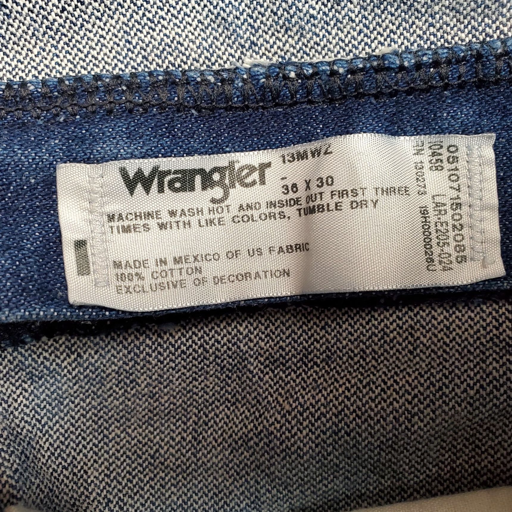 Wrangler VINTAGE Wrangler Jeans Men 36x30 Blue Denim Pants 13MWZ Western Cowboy Pants Jeans Size US 36 / EU 52 - 5 Thumbnail