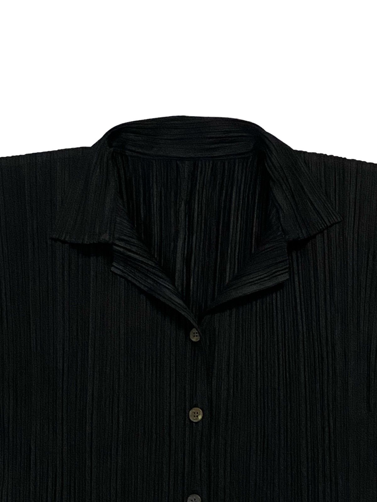 Issey Miyake Pleats Please Pleated Basics Button Ups Size L / US 10 / IT 46 - 17 Thumbnail