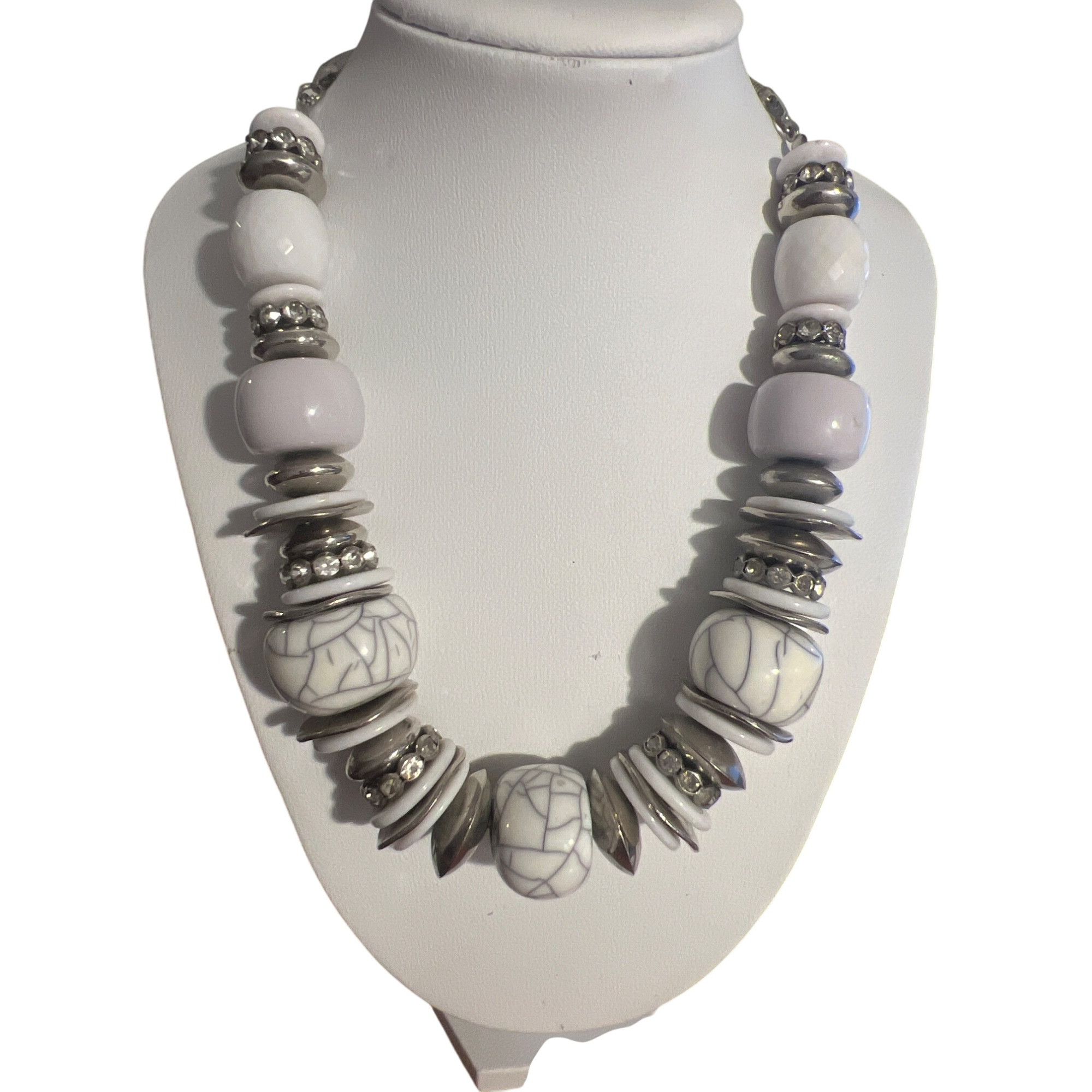 Other Vintage Silver Tone Chunky Necklace White Clear Rhinestones Size ONE SIZE - 1 Thumbnail