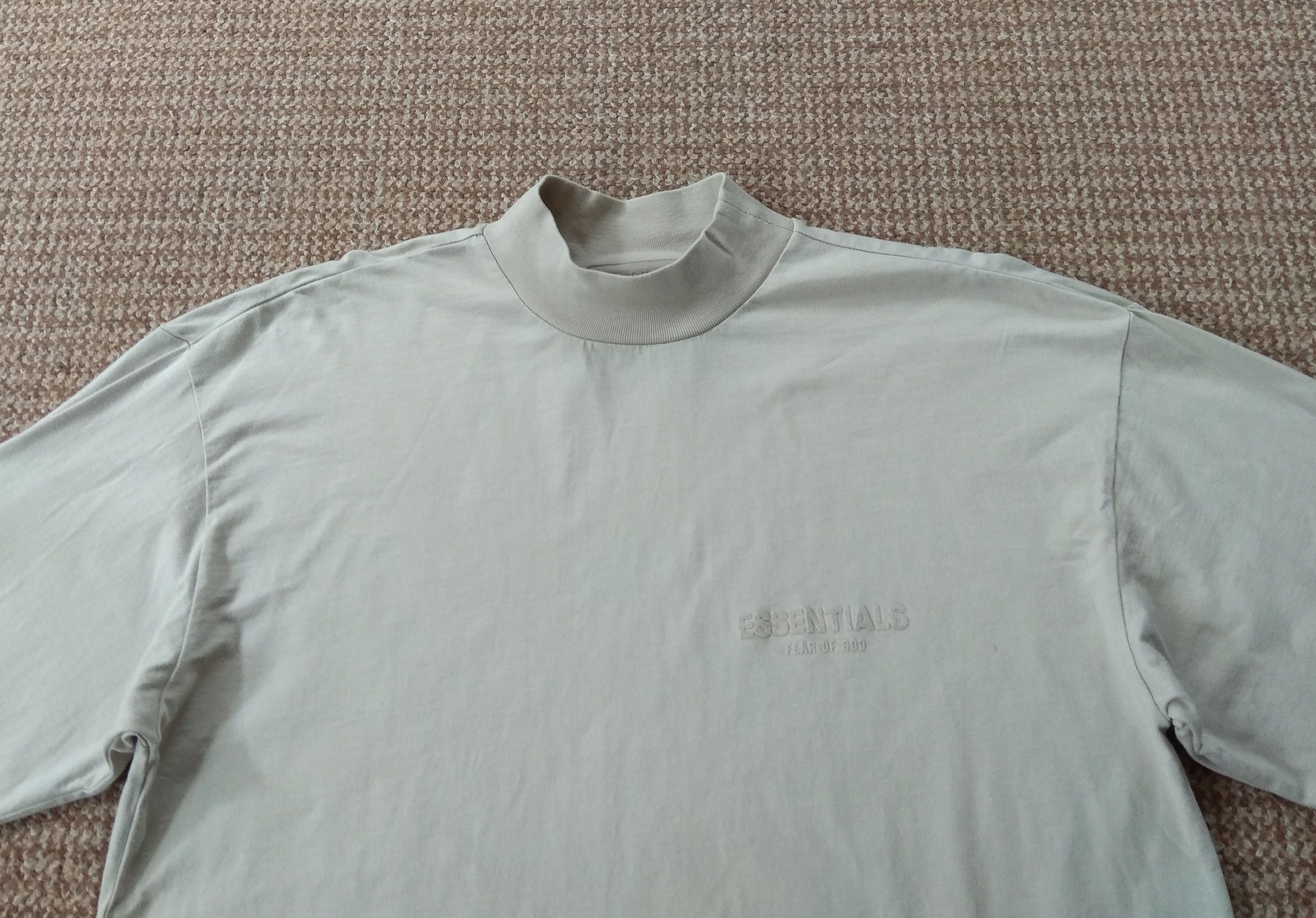Fear of God Fear of God ESSENTIALS Oversize Mock Turtle Neck Pullover Size US S / EU 44-46 / 1 - 5 Thumbnail