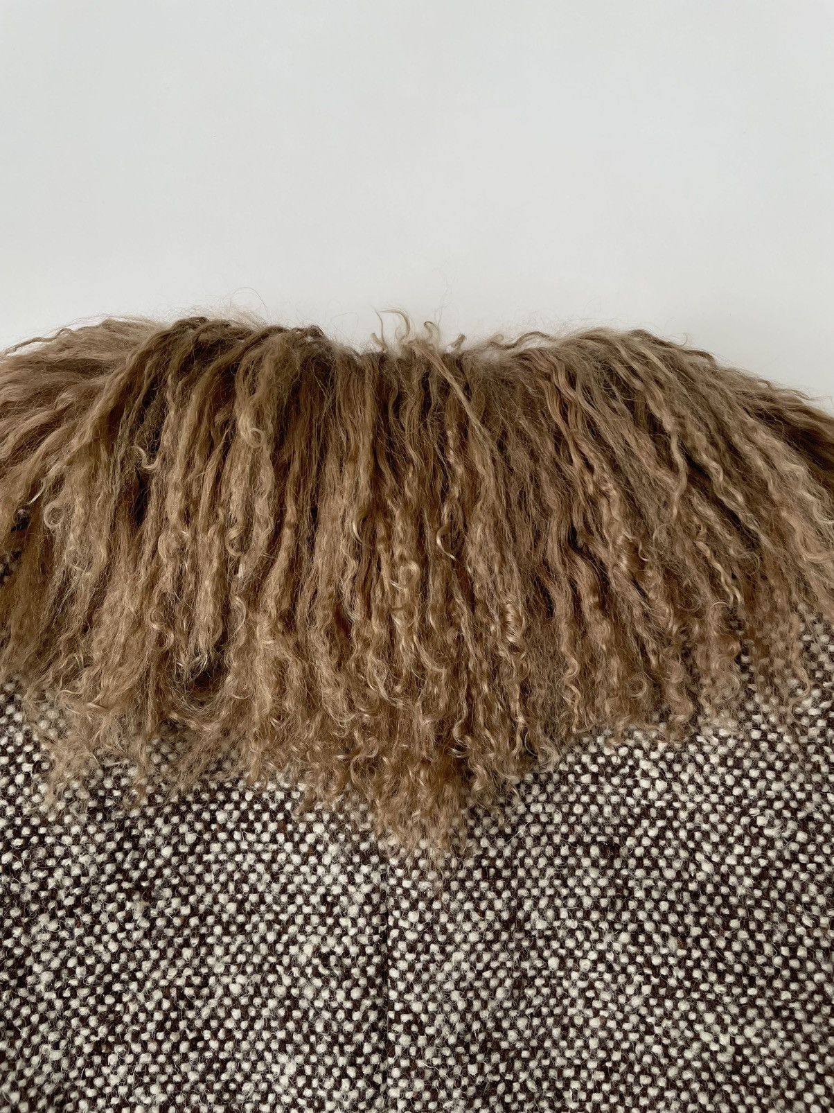 Miu Miu Early 2000s Shearling Collar Boucle Overcoat Size S / US 4 / IT 40 - 18 Thumbnail