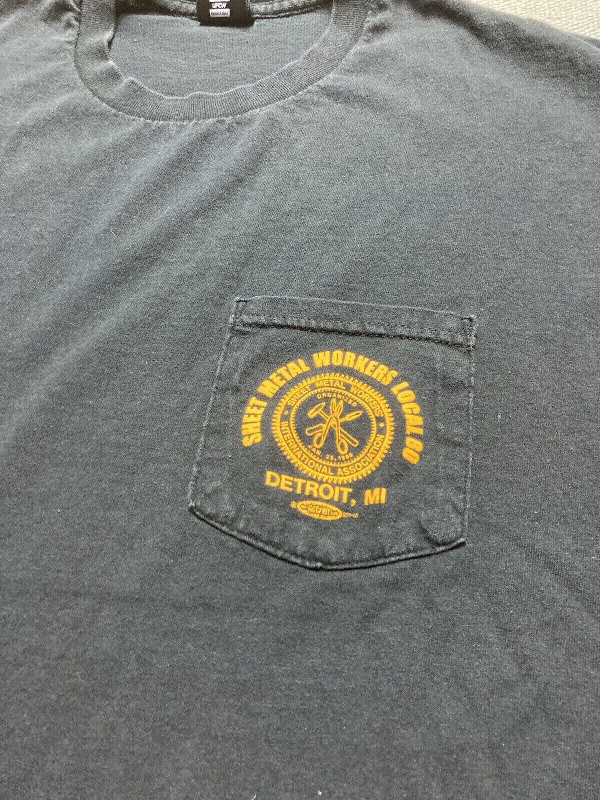 Vintage VTG graphic t shirt metal workers Union Local 80 Detroit XL Size US XL / EU 56 / 4 - 4 Thumbnail