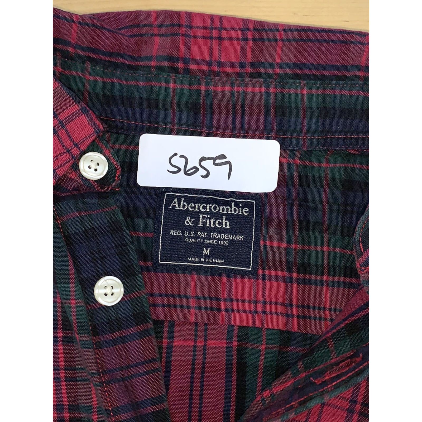 Abercrombie & Fitch Abercrombie & Fitch Plaid Button-Up Long Sleeve M Casual #5659 Size US M / EU 48-50 / 2 - 3 Thumbnail