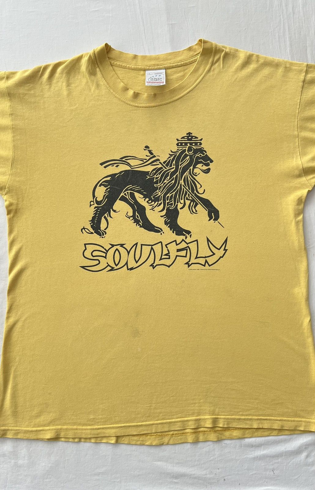 Band Tees Vintage 2000 Soulfly Lion of Judah Metal Band Yellow T-shirt Size US L / EU 52-54 / 3 - 3 Thumbnail