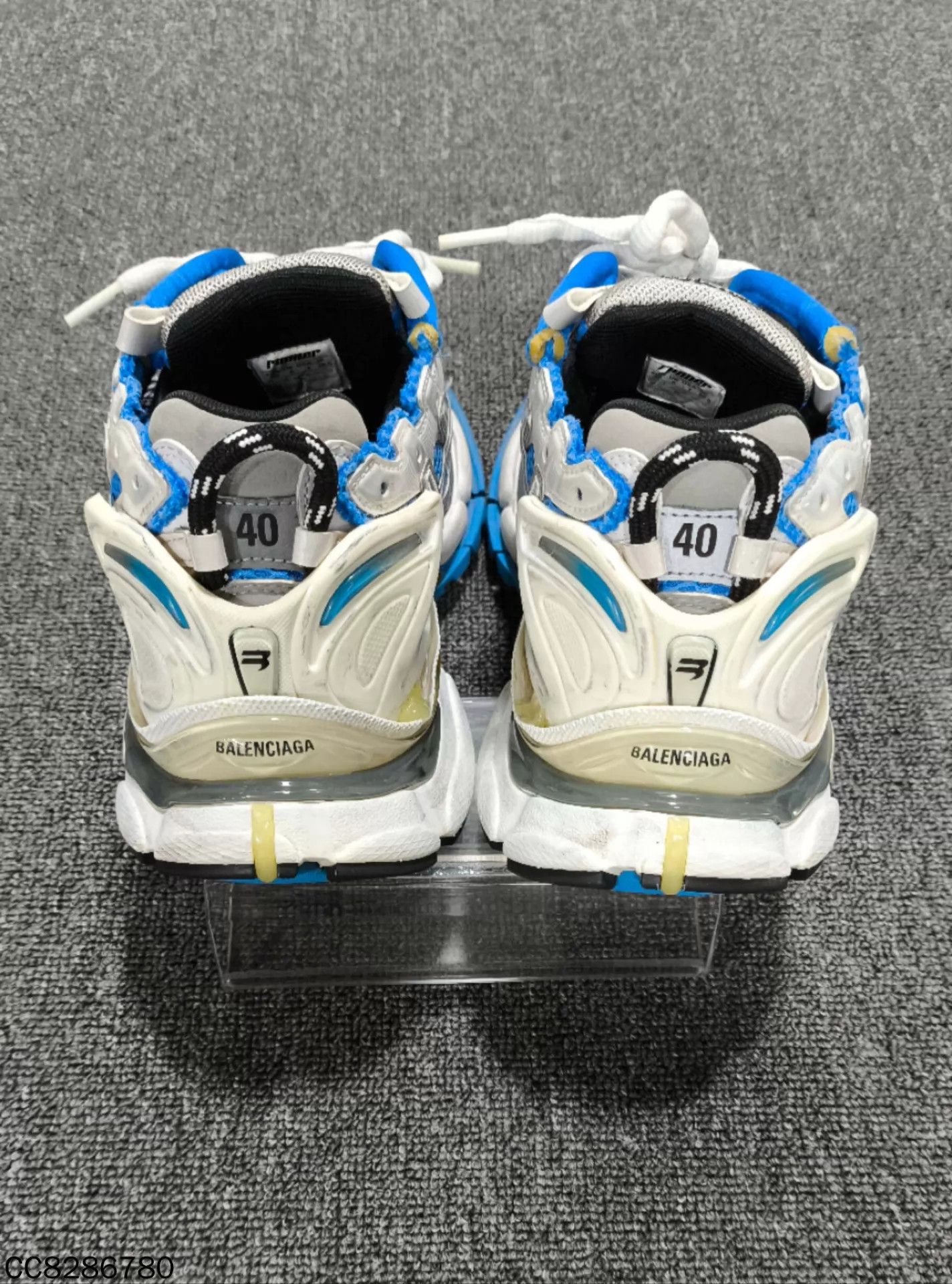 Balenciaga Balenciaga Blue White Runner Sneakers 40 Size US 7 / EU 40 - 5 Thumbnail