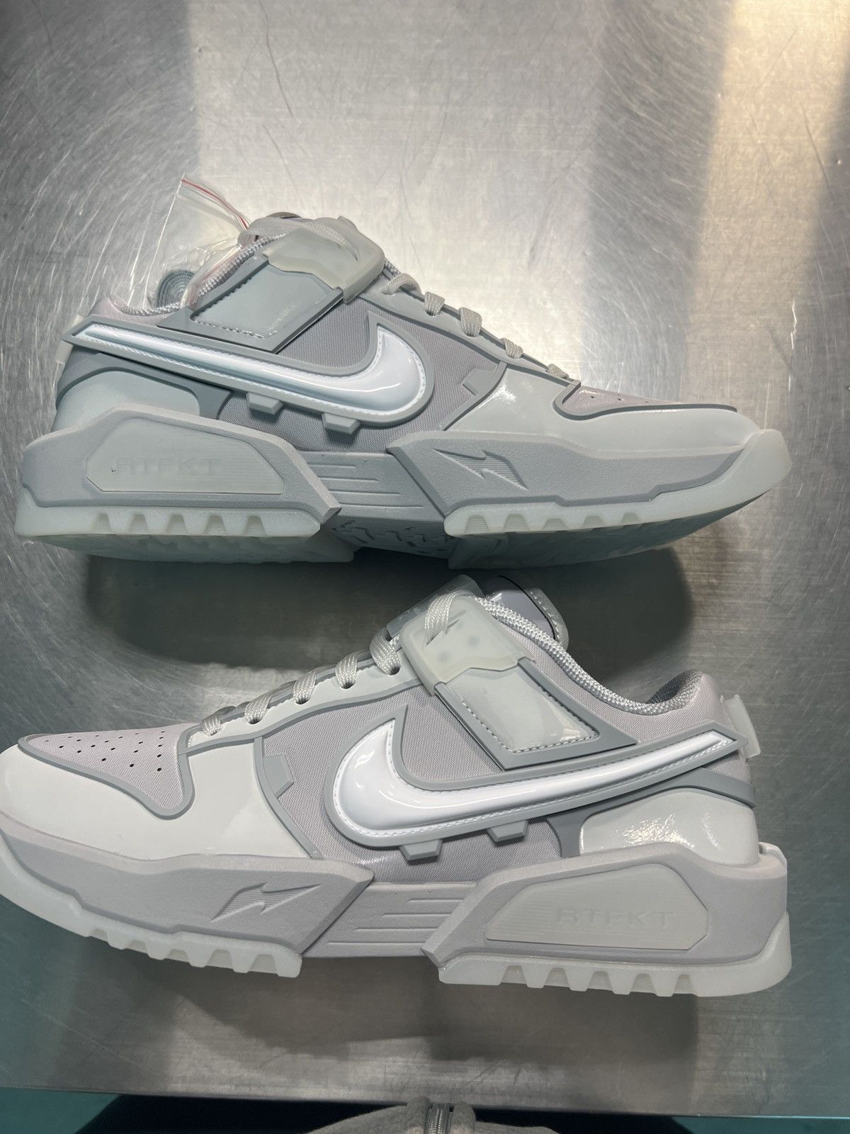 Nike Nike x RTFKT dunk genesis Size US 11 / EU 44 - 1 Thumbnail