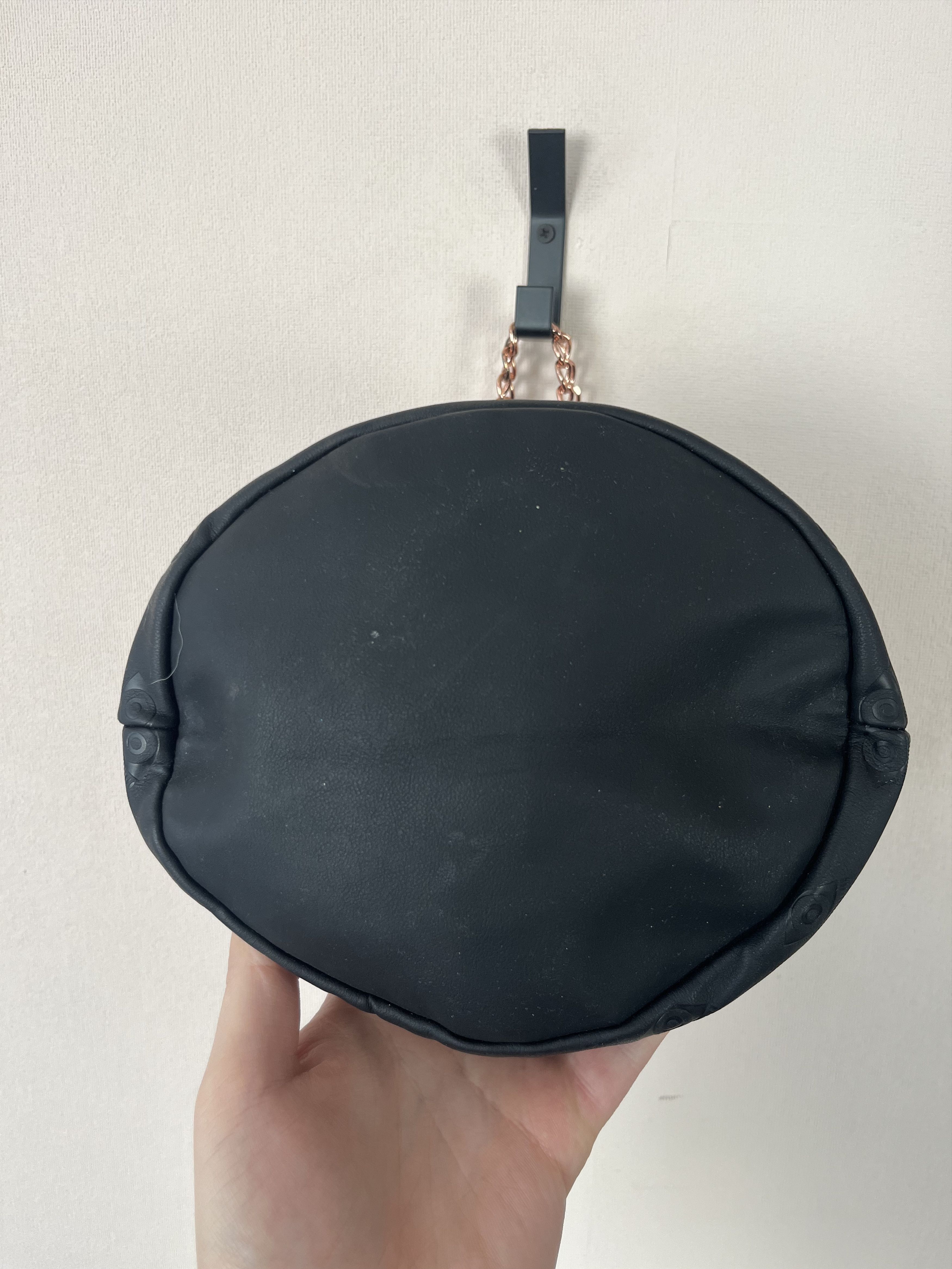 Kenzo KENZO PARFUMS Black Leather Gold Strap Branded Bucket Bag Size ONE SIZE - 3 Thumbnail