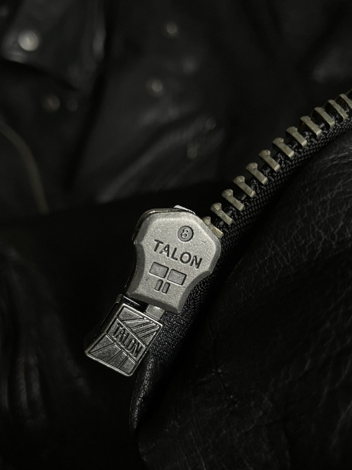 Levi's Vintage 00s Levi‘s Leather Jacket Avant-garde Size S Size S / US 4 / IT 40 - 9 Thumbnail