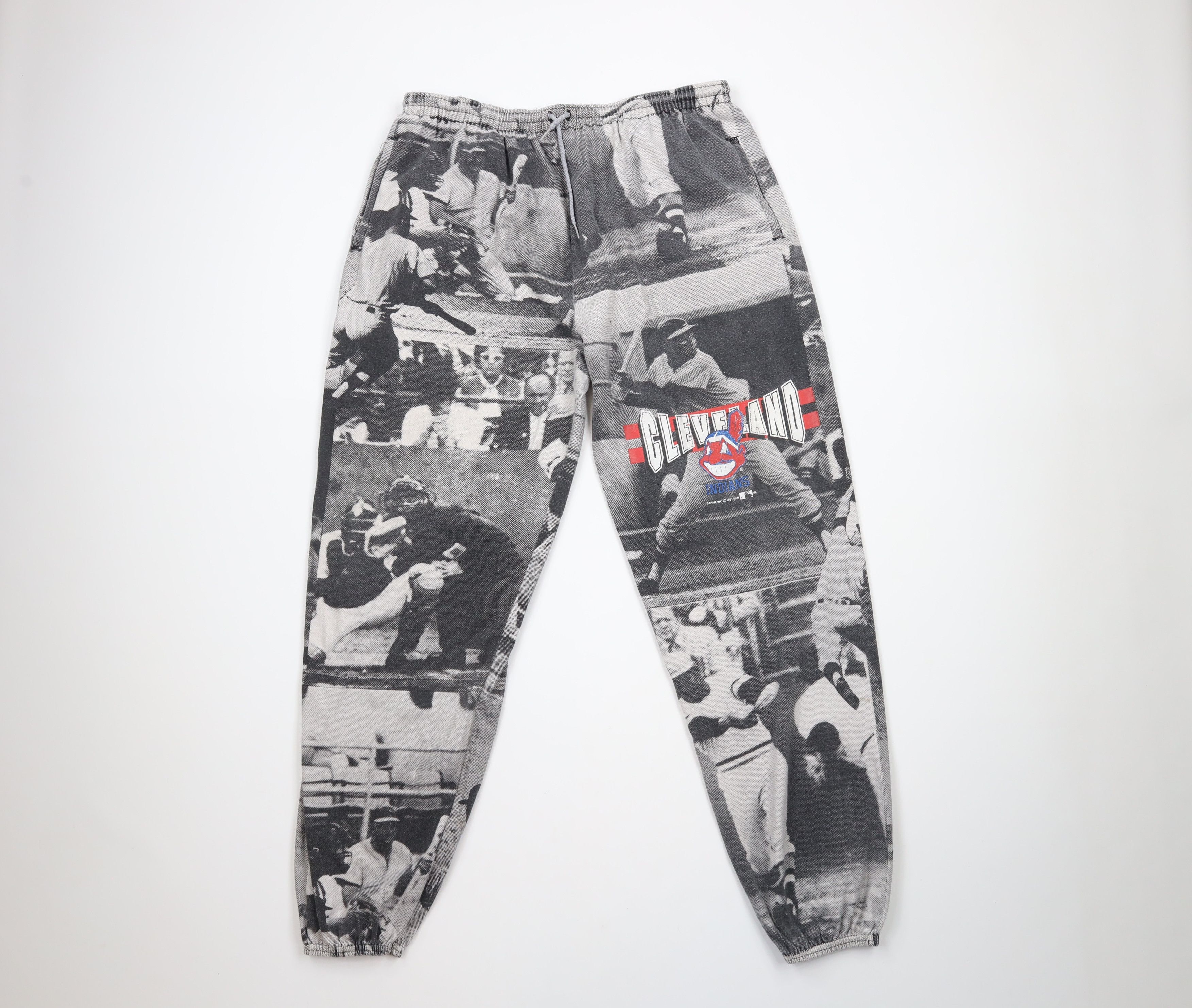 Vintage Vintage 90s Cleveland Indians Baseball Joggers Pants USA Size US 36 / EU 52 - 1 Thumbnail
