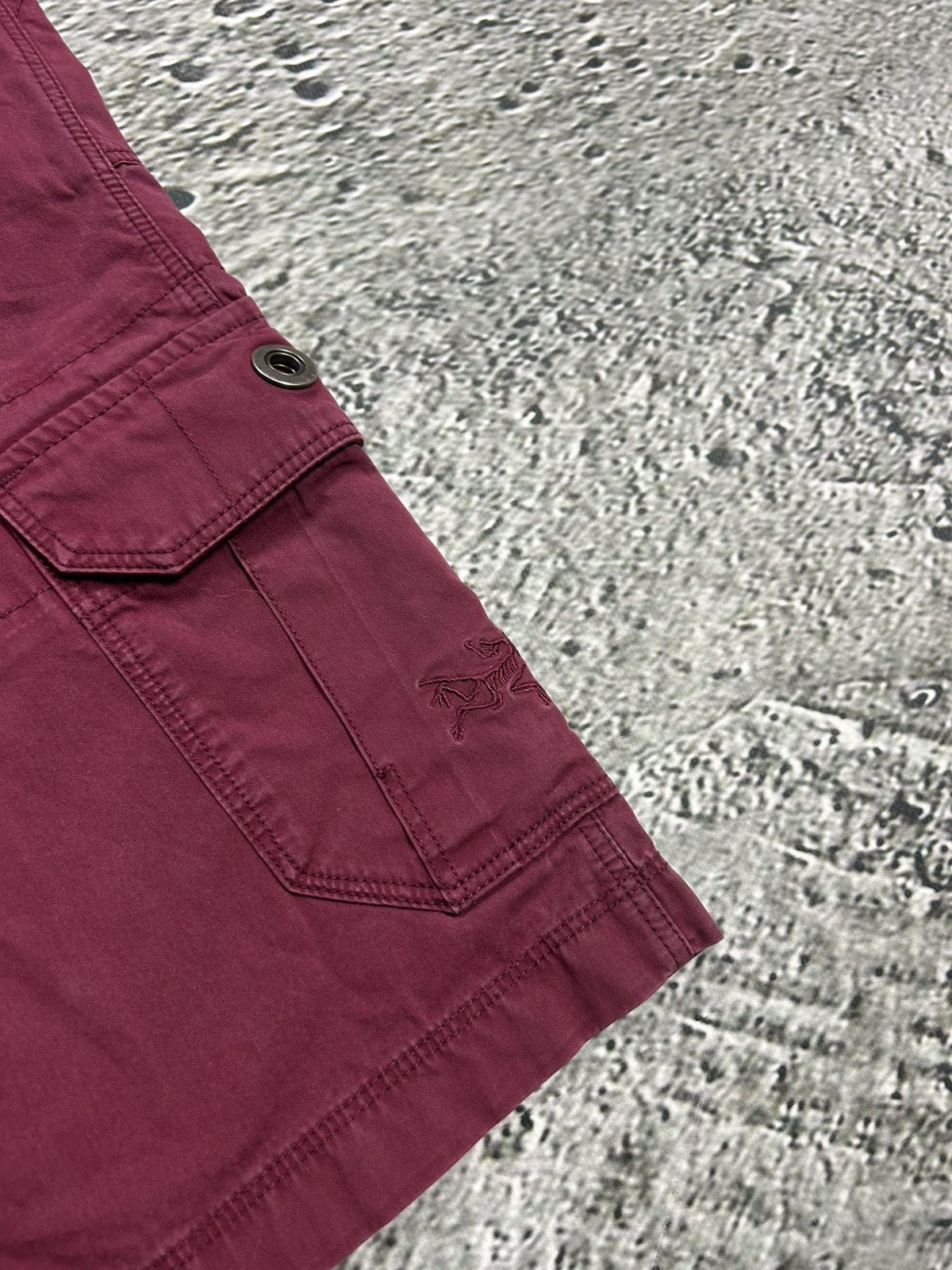 Arc'teryx × Vintage Arc'teryx shorts purple Y2K hiking trekking Size 30" / US 8 / IT 44 - 3 Thumbnail