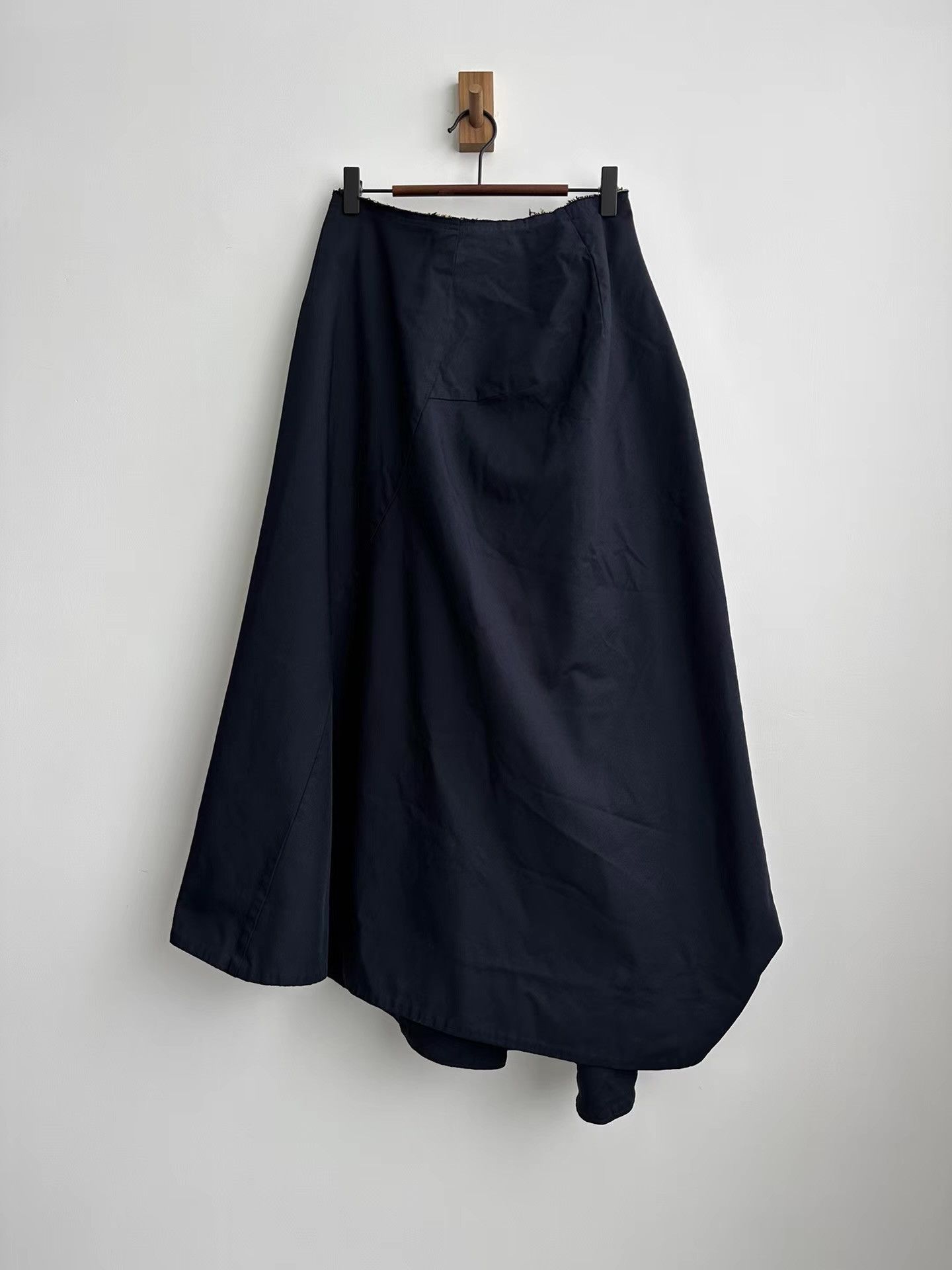 Comme des Garcons Comme des Garçons CDG Main Line Irregular Midi Skirt Ｑ24 Size 34" / US 12 / IT 48 - 2 Thumbnail