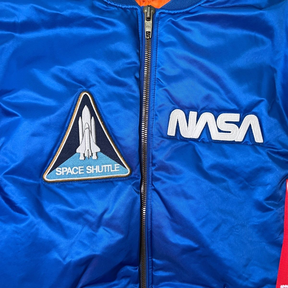 Balenciaga BALENCIAGA 2021 Fall × NASA Patchwork Oversized Space Bomber Size US S / EU 44-46 / 1 - 3 Thumbnail