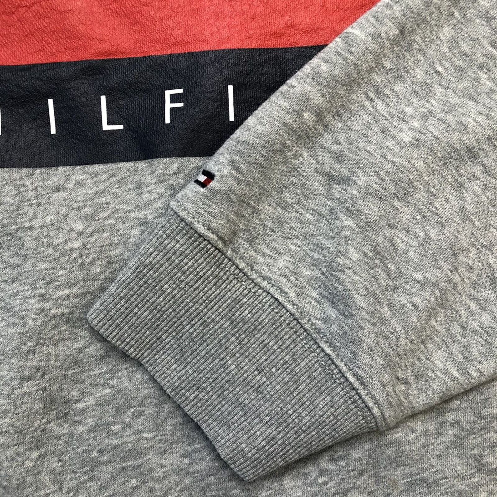 Tommy Hilfiger × Vintage Tommy Hilfiger Sweatshirt XL Tommy Flag Pullover Crewneck Size US XL / EU 56 / 4 - 3 Thumbnail