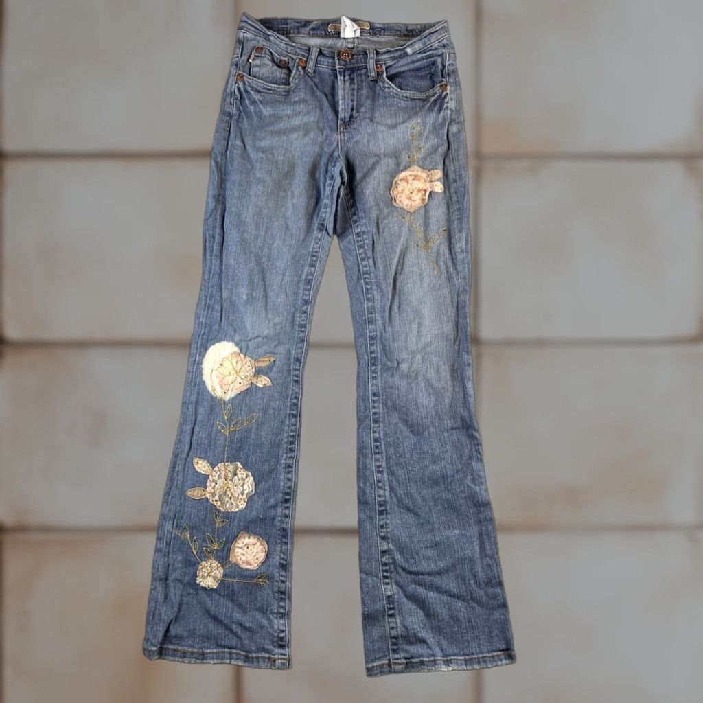 Vintage VINTAGE Z. Cavaricci Jeans Womens 4 Blue Floral Embroidered Boho Wide-Leg 90s Size 27" / US 4 / IT 40 - 1 Thumbnail