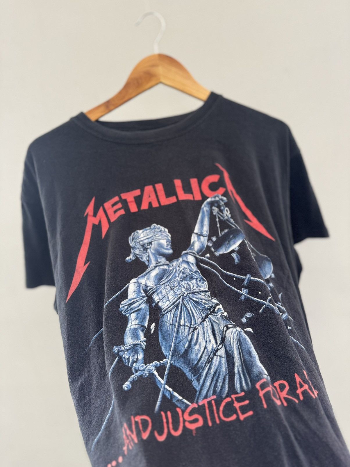 Band Tees × Metallica × Vintage Vintage 90s Metallica And Justice For All Shirt Size US M / EU 48-50 / 2 - 3 Thumbnail