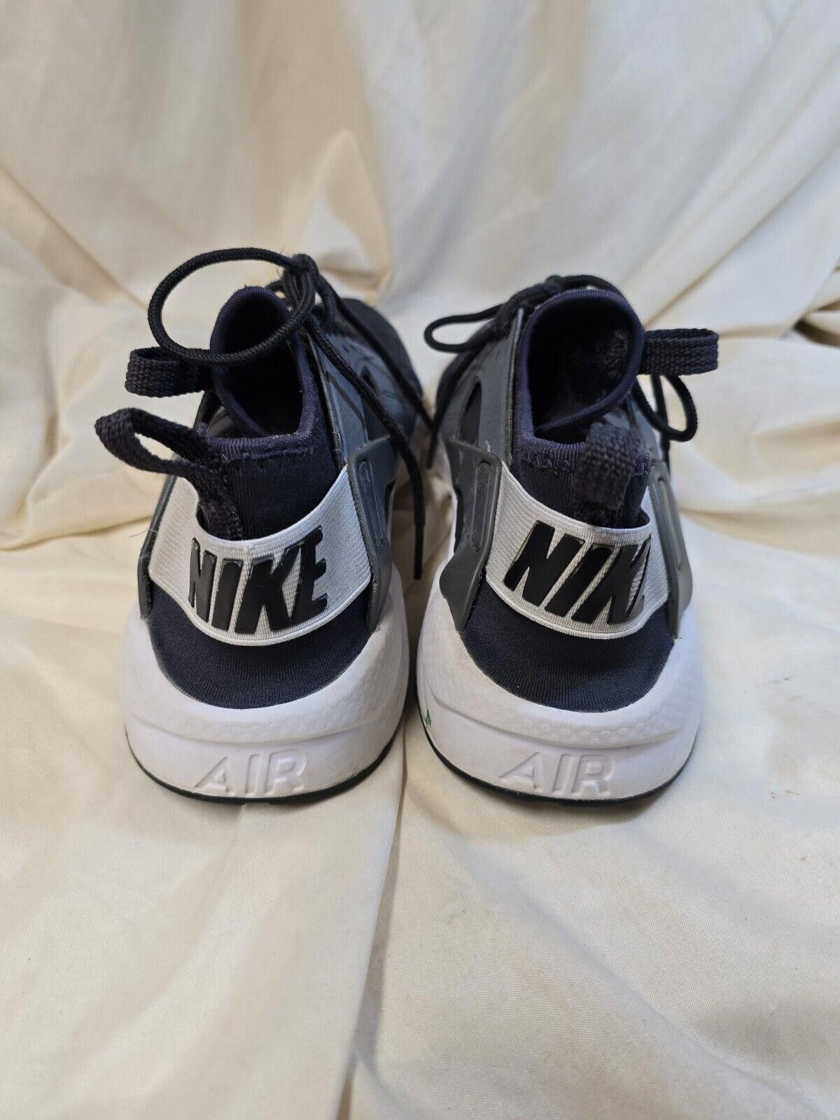 Nike Nike Air Huarache SZ 6.5Y/8W Triple Grey Shoes 847569-008 Size US 8 / IT 38 - 3 Thumbnail