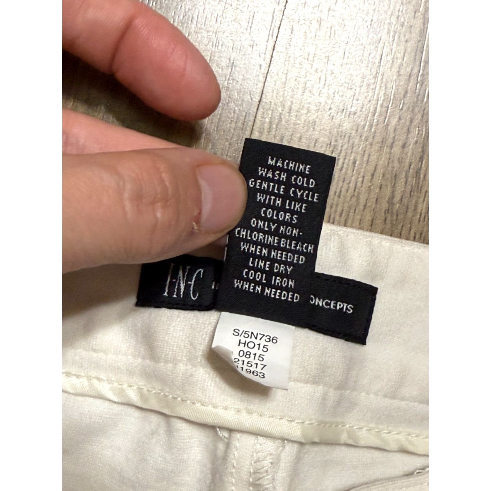 Vintage INC International Concepts Jeans, Women's Size 2, White, Flared, 5-Pocket, Zip Pockets, INSEAM 29 in, Denim, Regular, Vintage No, Pants, Women, 2 Size 26" / US 2 / IT 38 - 5 Thumbnail