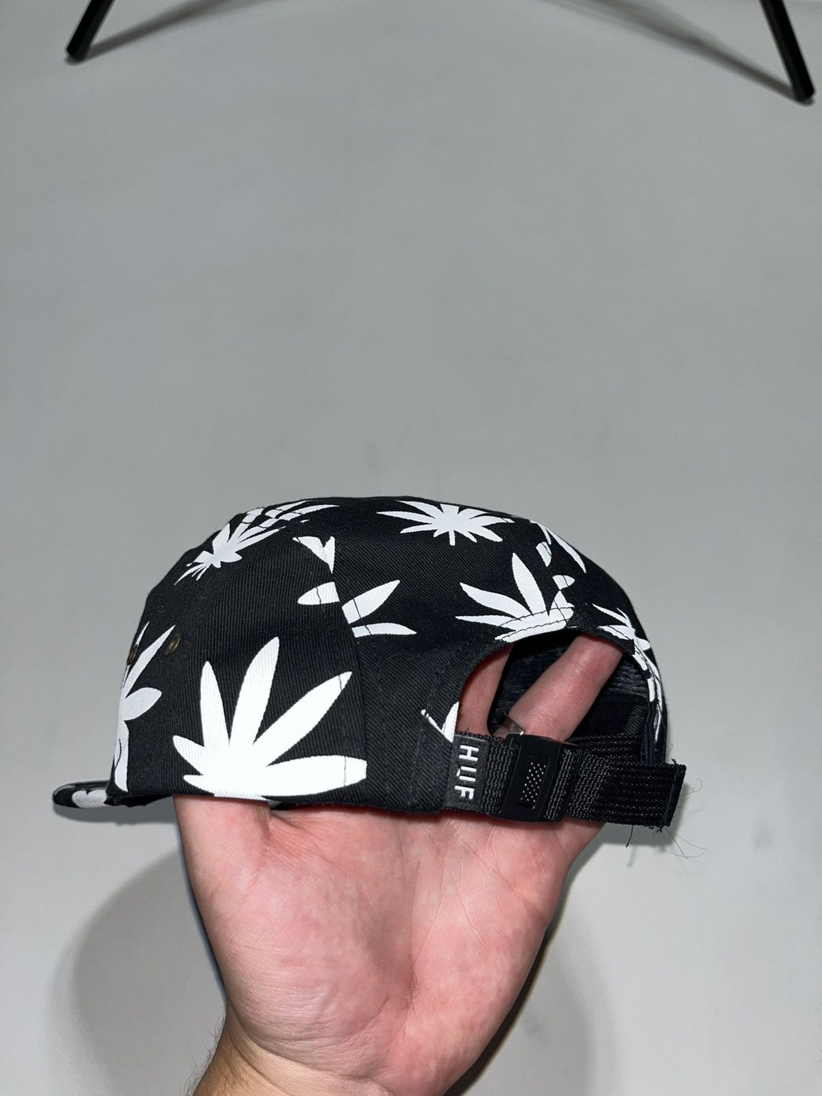 Huf Vintage HUF Weed volley cap Y2K Size ONE SIZE - 4 Thumbnail