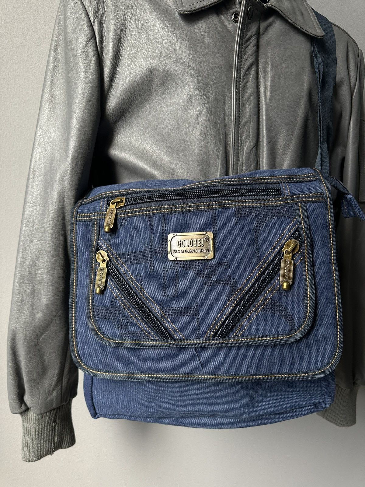 14th Addiction Vintage Diesel Style Military Y2k Avantgarde Messenger Bag Size ONE SIZE - 2 Thumbnail