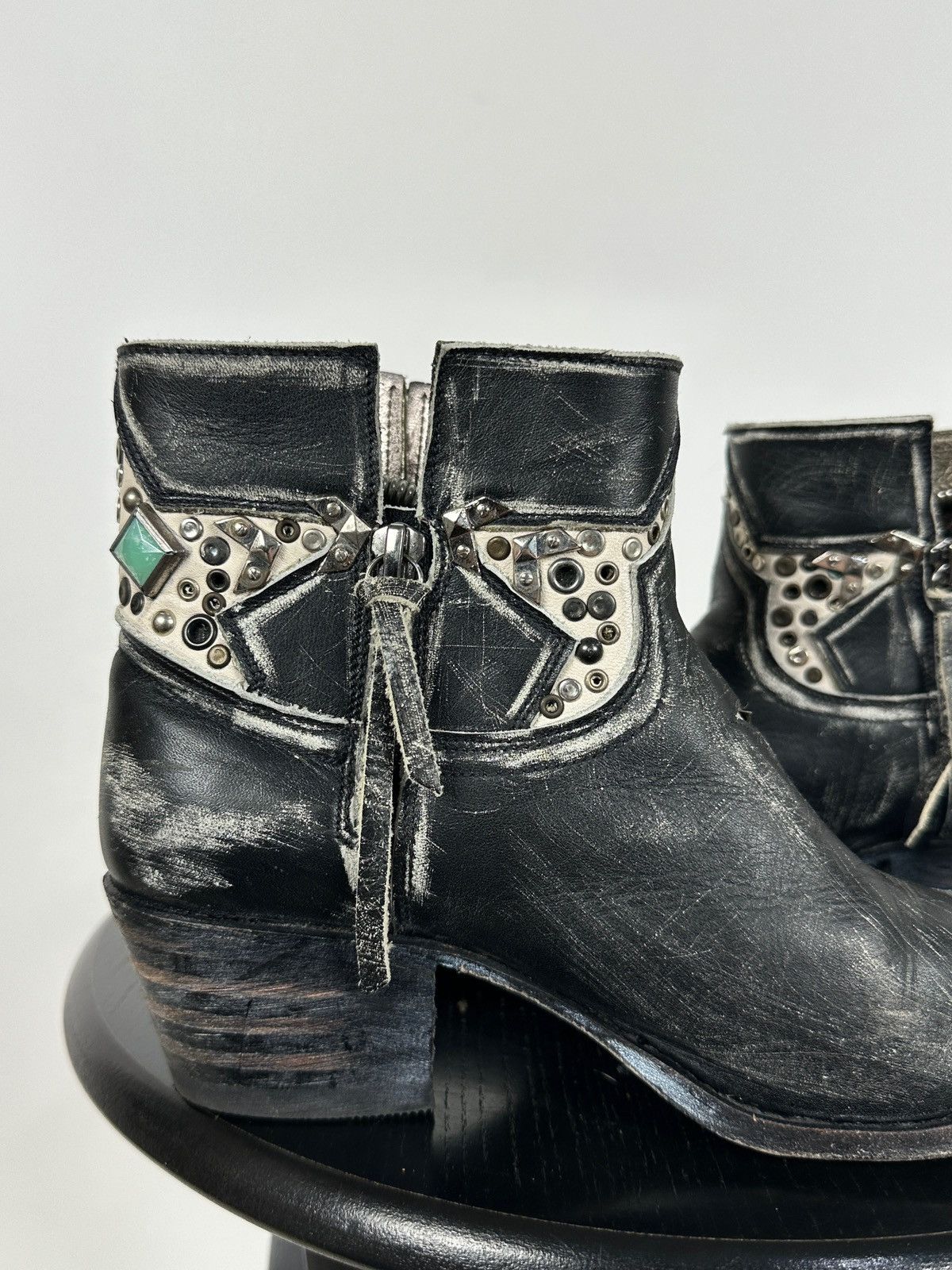 Sendra Sendra Distressed Leather Studded Western Ankle Biker Boots Size US 7 / IT 37 - 13 Thumbnail
