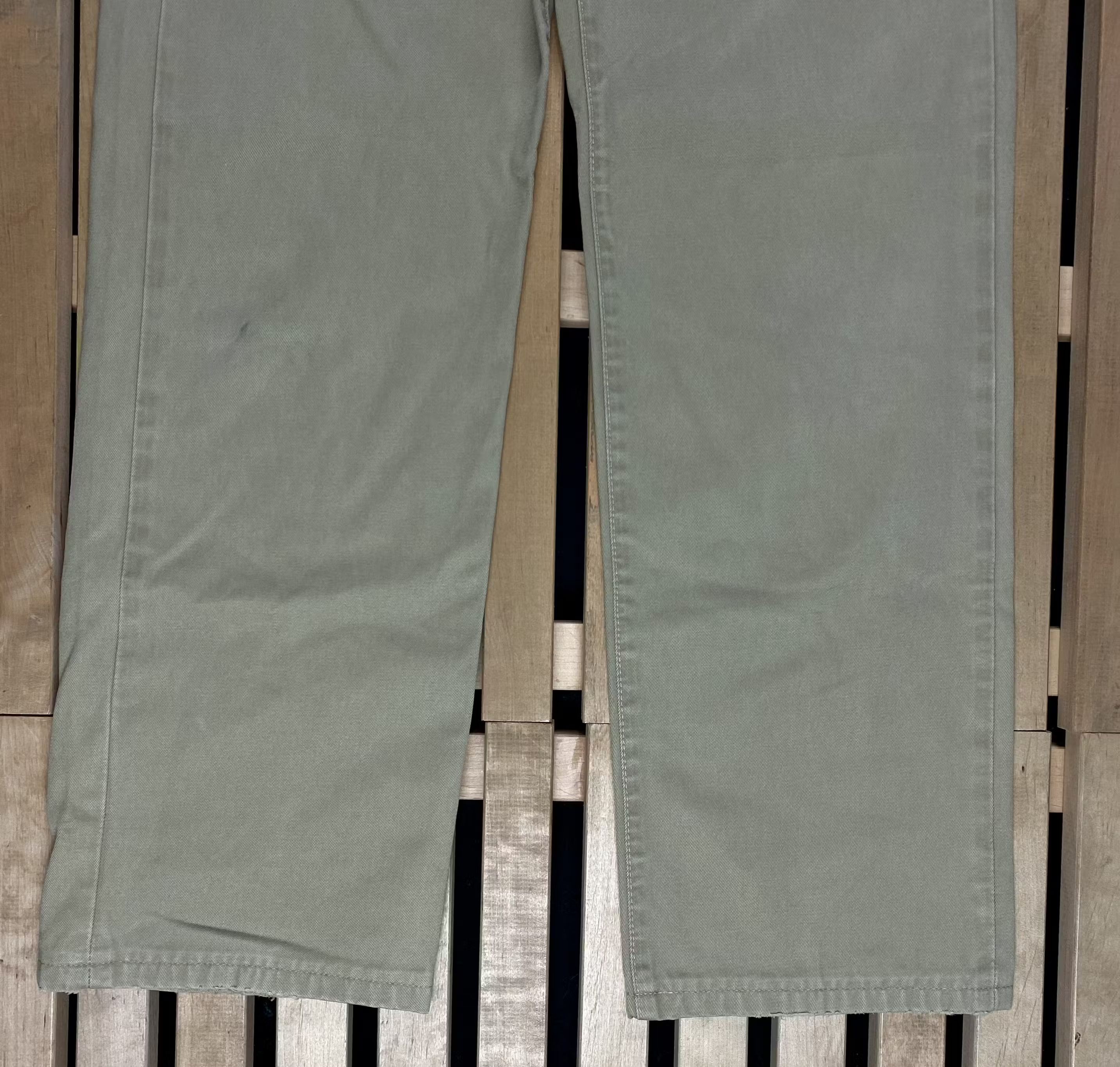 Levi's × Levi's Vintage Clothing × Vintage Mens Pants Jeans Levis 520 Vintage Size 30 Size US 30 / EU 46 - 3 Thumbnail