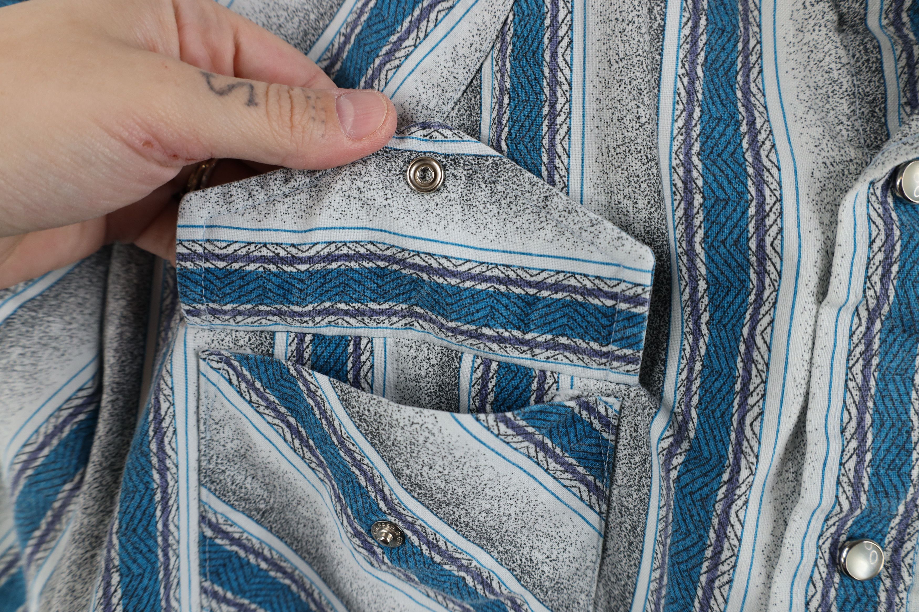 Vintage Vintage 90s Streetwear Cowboy Brushpopper Button Shirt USA Size US XL / EU 56 / 4 - 4 Thumbnail
