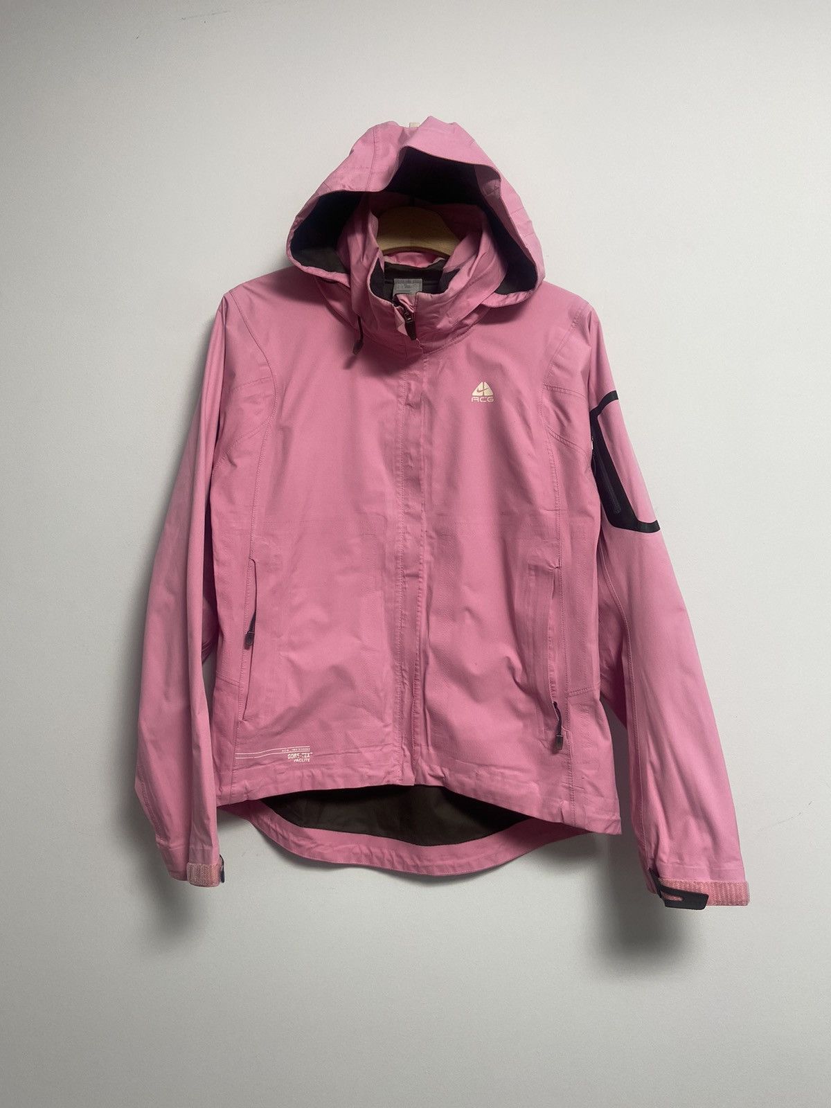 Vintage Nike Acg vintage jacket outdoor Size M / US 6-8 / IT 42-44 - 1 Thumbnail