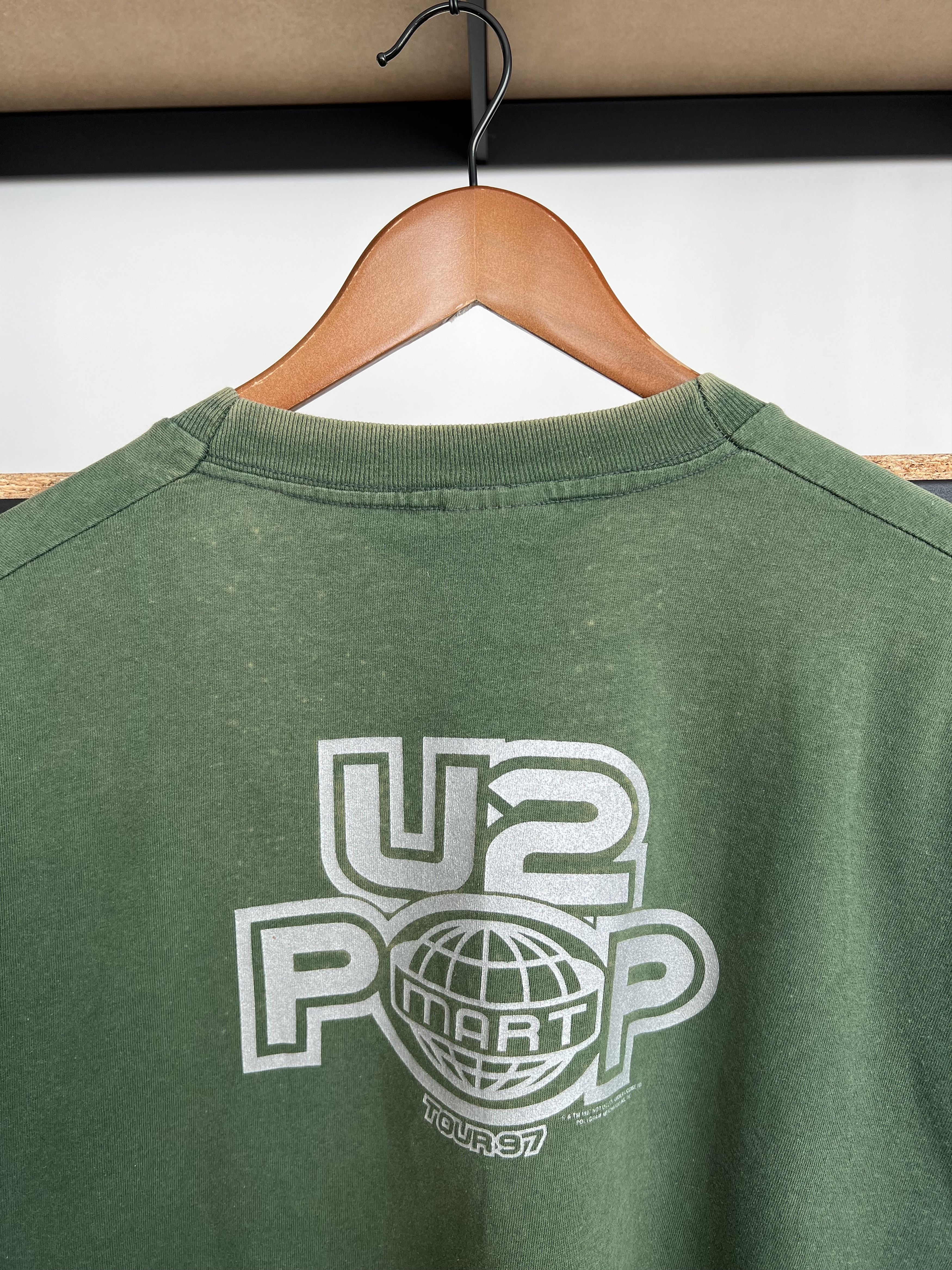 Band Tees Vintage 1997 U2 Popmart Tour Rock Band Faded Green T-shirt Size US XL / EU 56 / 4 - 25 Thumbnail