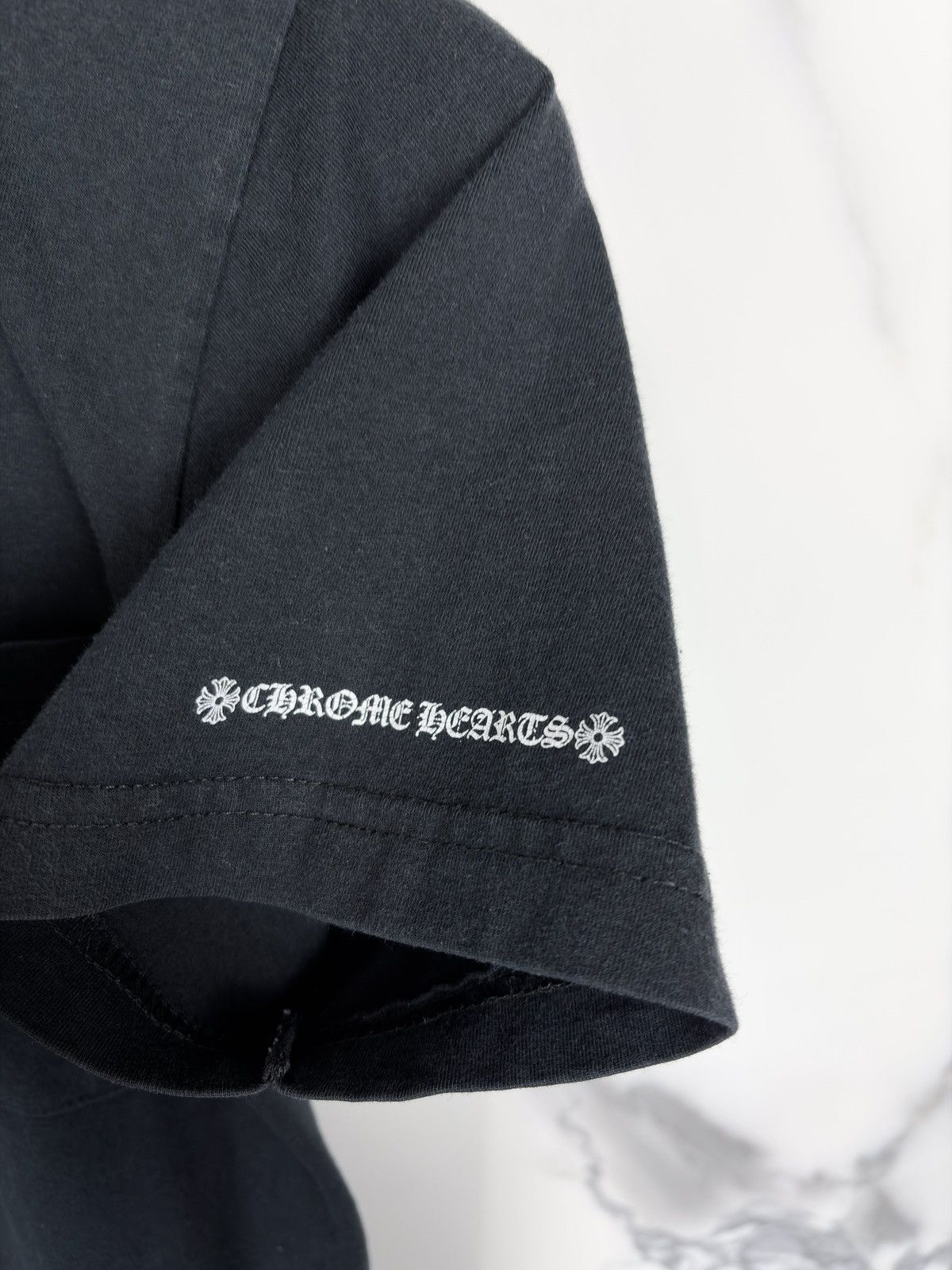 Chrome Hearts Chrome Hearts Neck Logo Scroll Pocket Tshirt Black Size US XS / EU 42 / 0 - 4 Thumbnail